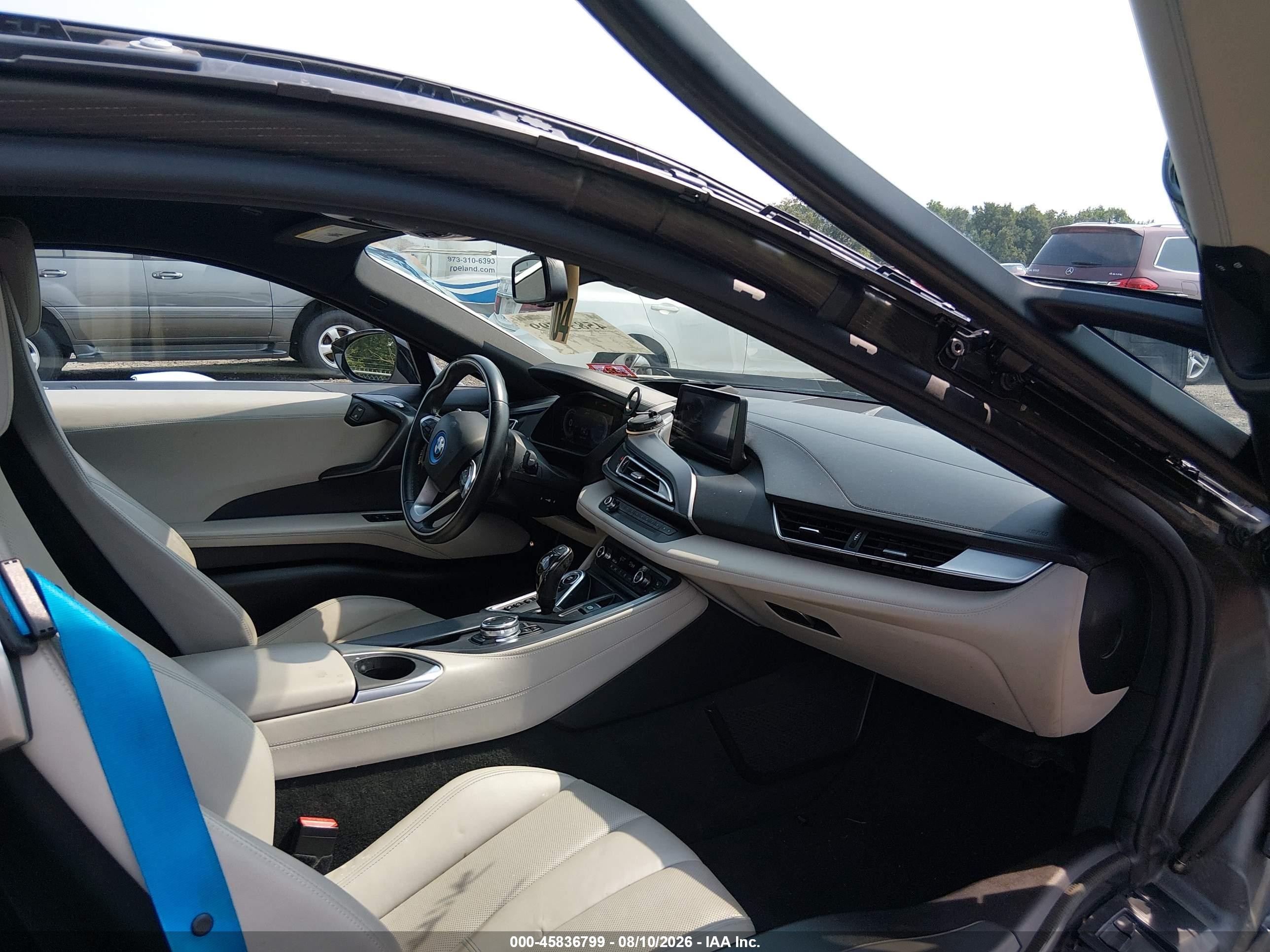 2015 BMW i8 VIN WBY2Z2C55FV674222 IAAI salvage auction — Front End, Salvage (New Jersey), sold $21,500 on 2026-09-04 (photo 5)