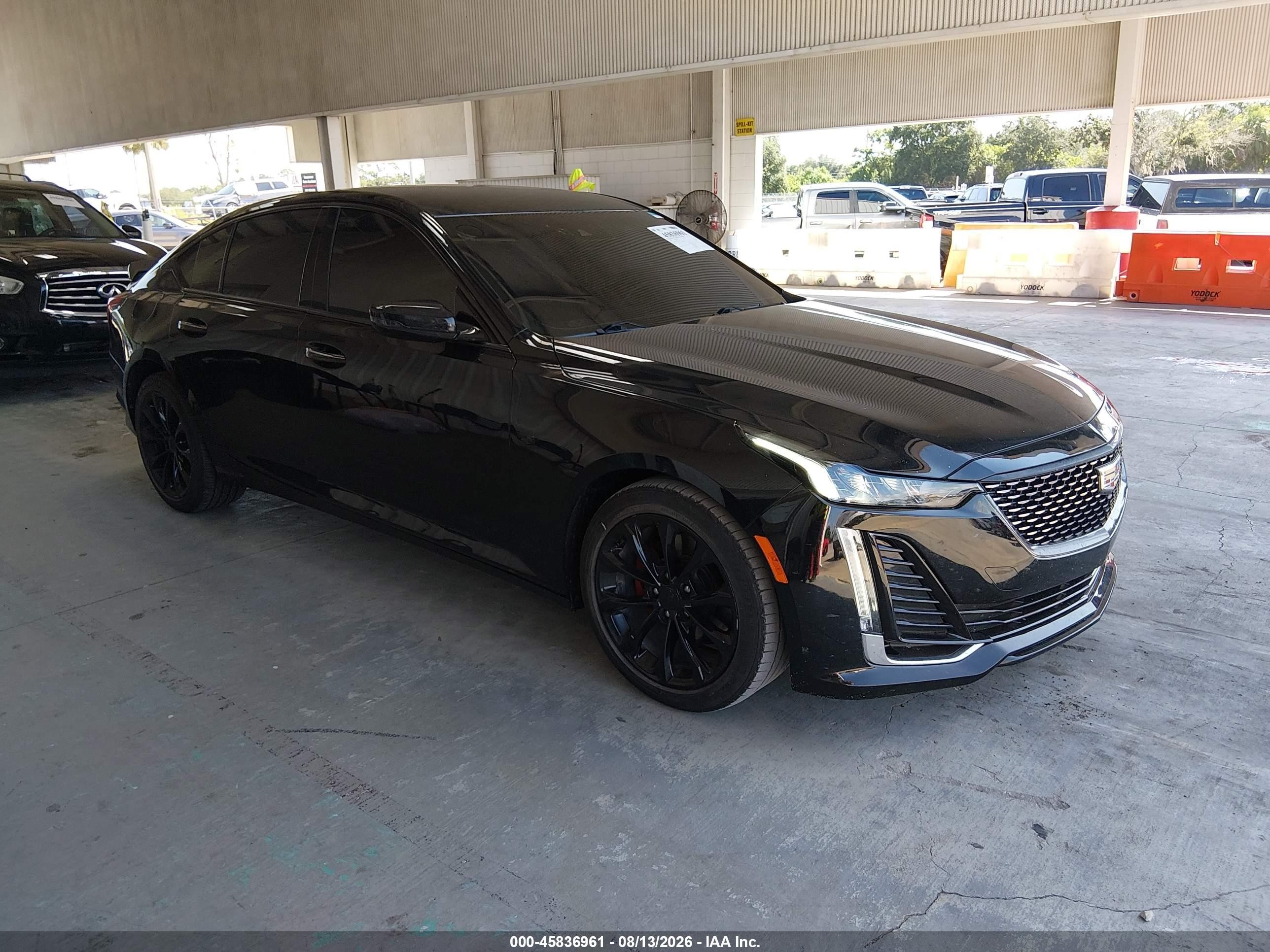 2020 Cadillac CT5 VIN 1G6DN5RK3L0136540 — IAAI salvage auction photo