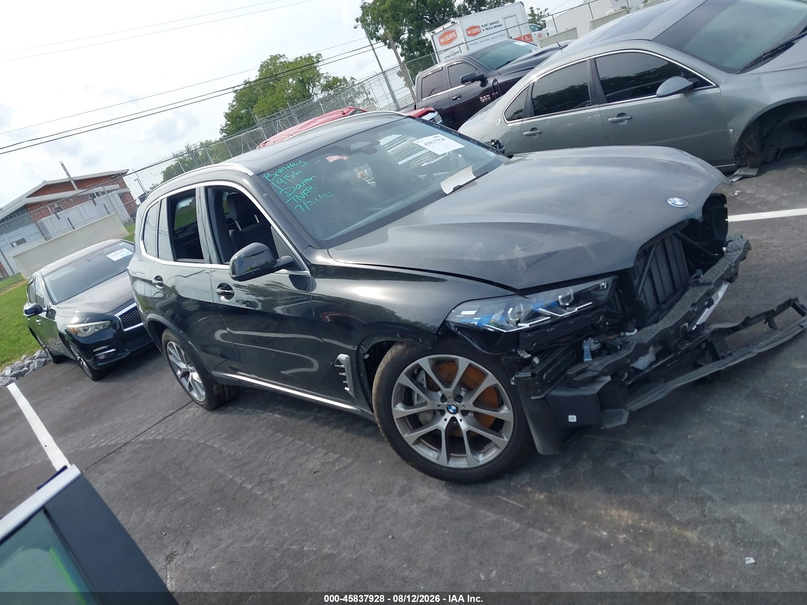 2026 BMW X5 VIN 5UX43EU04T9120348 — IAAI salvage auction photo