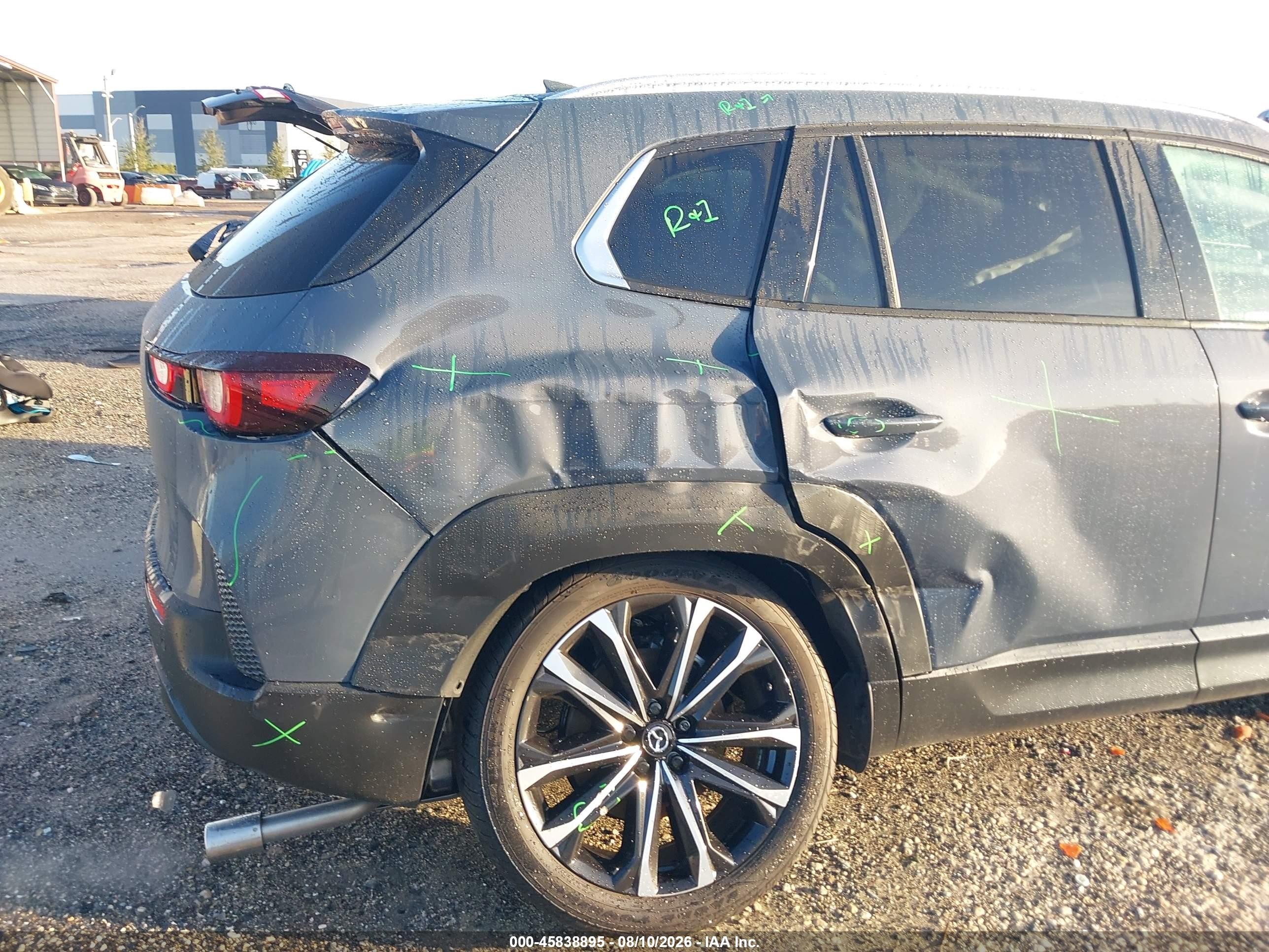 2026 Mazda CX-50 VIN 7MMVABDL7TN483934 IAAI salvage auction — Side, Rebuildable (Florida), sold $8,300 on 2026-09-11 (photo 6)