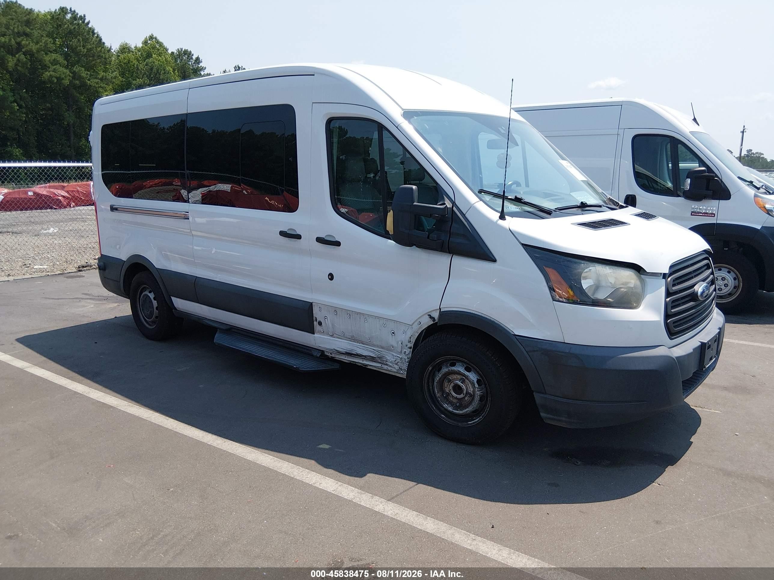 2017 Ford Transit-350 VIN 1FBAX2CM1HKA76017 — IAAI salvage auction photo