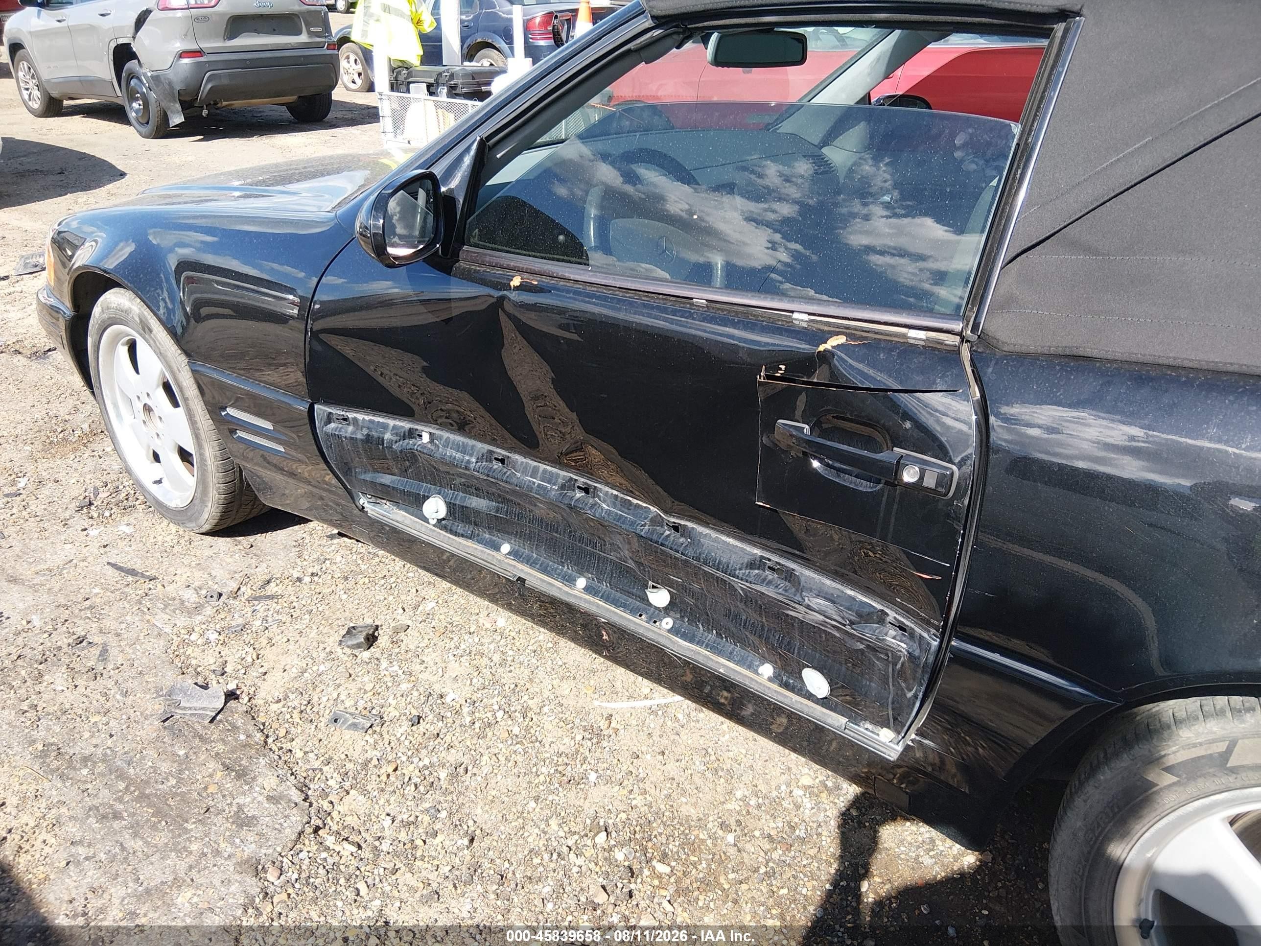 1999 Mercedes-benz Sl-klasse VIN WDBFA68F5XF178544 IAAI salvage auction — Side, Salvage (Mississippi), sold $4,850 on 2026-08-31 (photo 6)