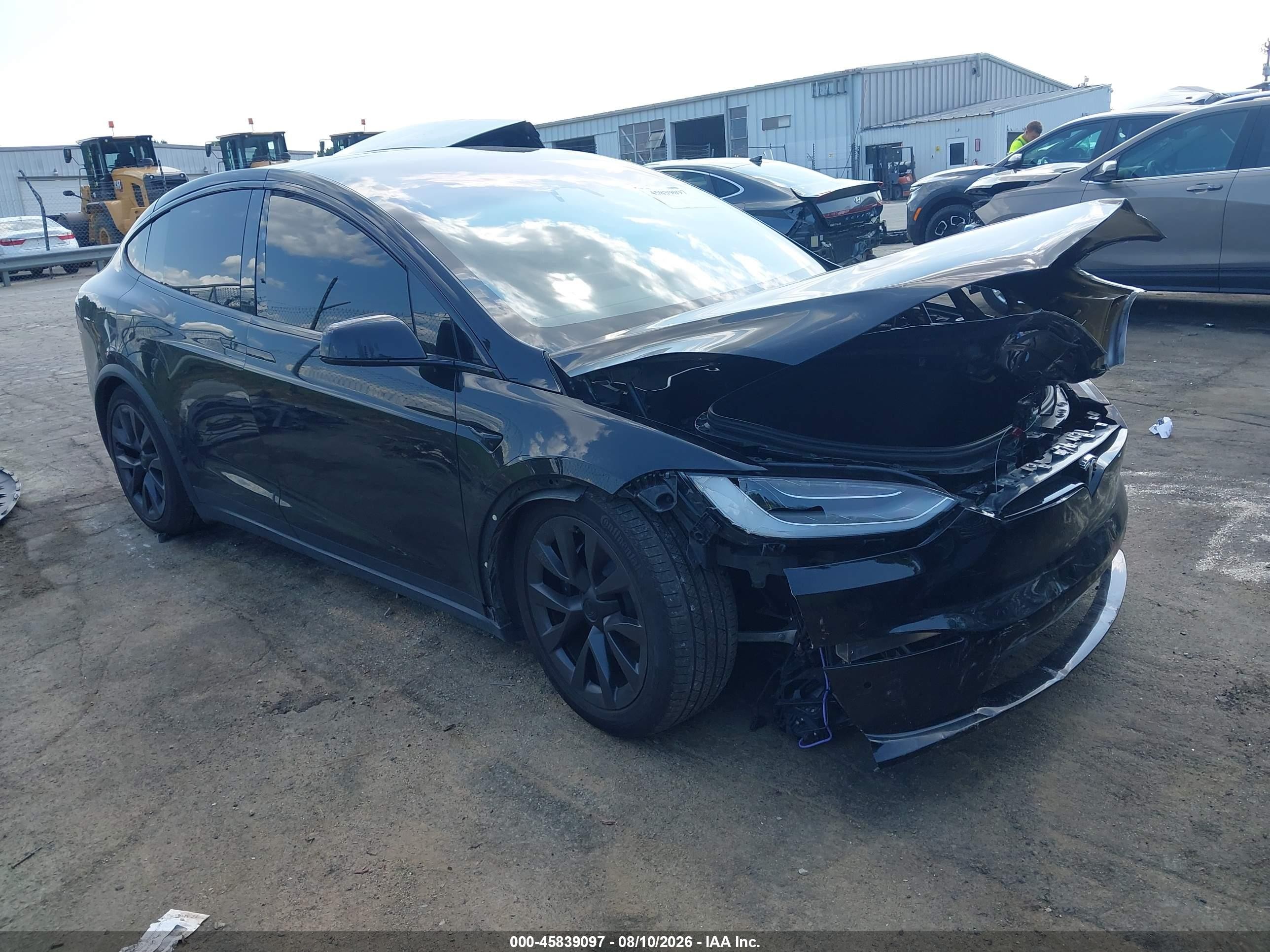 2023 Tesla Model X VIN 7SAXCBE57PF375761 IAAI salvage auction — Front End, Salvage (North Carolina), sold $17,100 on 2026-09-11 (photo 1)