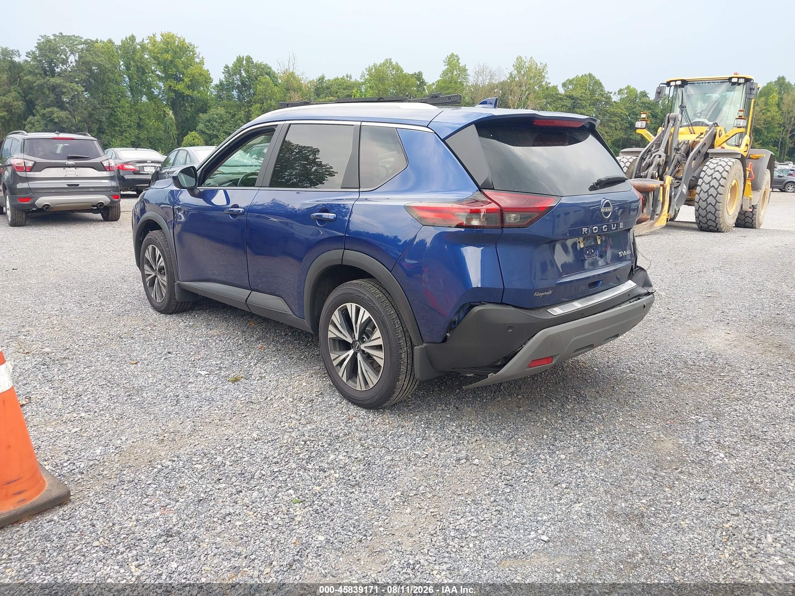2023 Nissan Rogue VIN 5N1BT3BB6PC862336 IAAI salvage auction — Front & Rear, Salvage (Virginia), sold $5,600 on 2026-09-24 (photo 3)