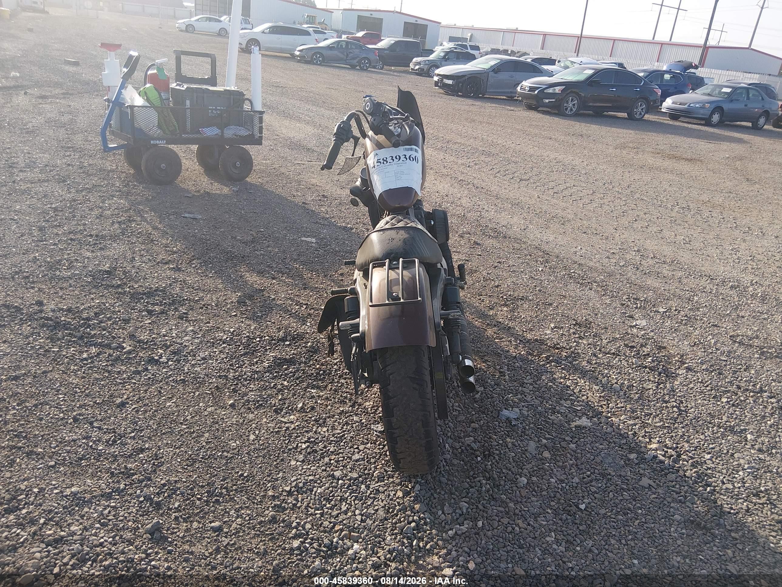 2011 Harley-davidson Xl883 VIN 1HD4LE237BC429939 IAAI salvage auction — All Over, Salvage (Louisiana), sold $850 on 2026-09-09 (photo 6)