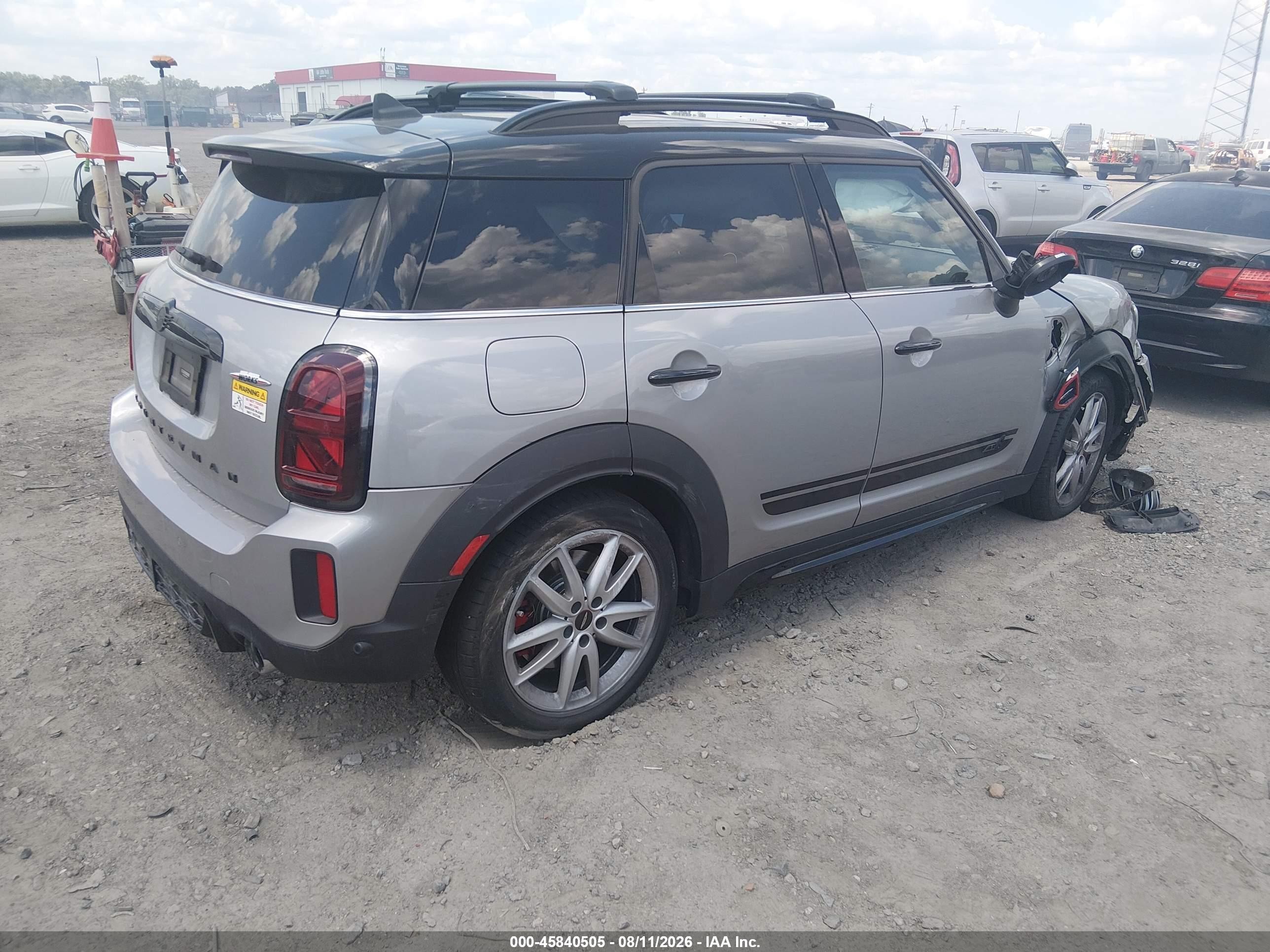 2023 Mini Countryman VIN WMZ33BS06P3R16848 IAAI salvage auction — Unknown, Salvage (Arkansas), sold $9,000 on 2026-09-12 (photo 4)
