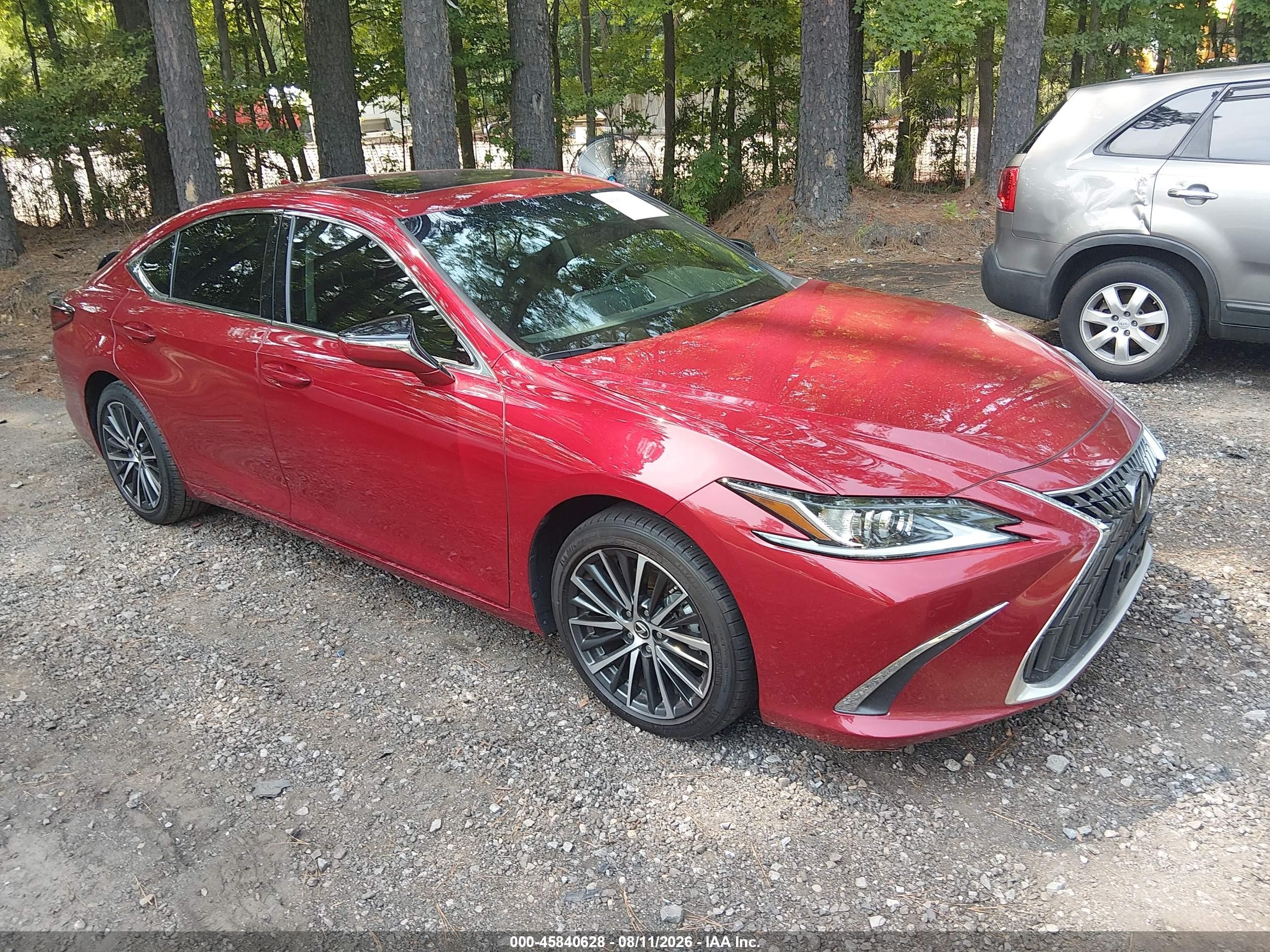 2024 Lexus ES 350 VIN 58ADZ1B10RU168251 — IAAI salvage auction photo