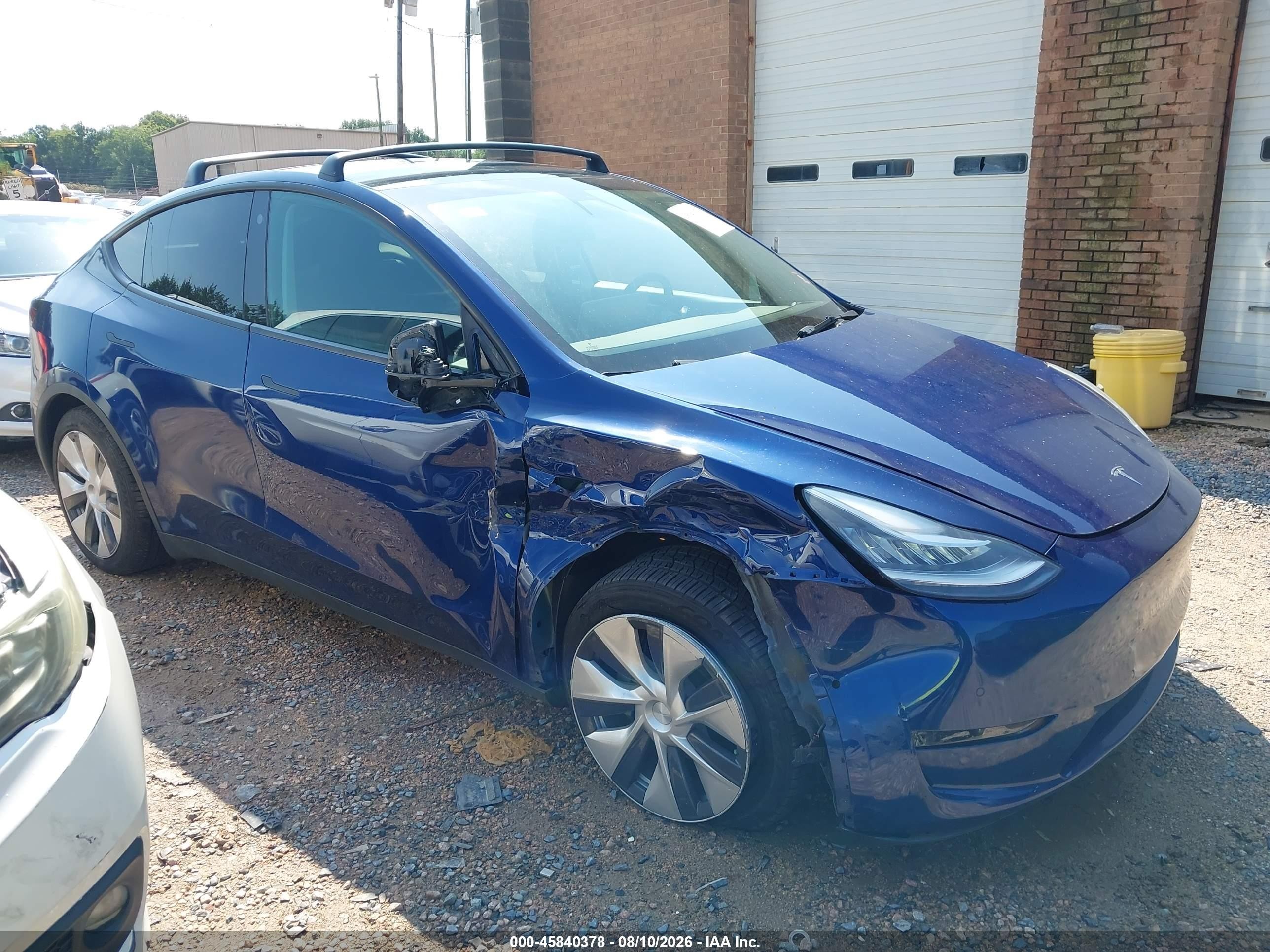 2021 Tesla Model Y VIN 5YJYGDEE1MF190683 IAAI salvage auction — Front End, Salvage (North Carolina), sold $9,700 on 2026-09-11 (photo 1)
