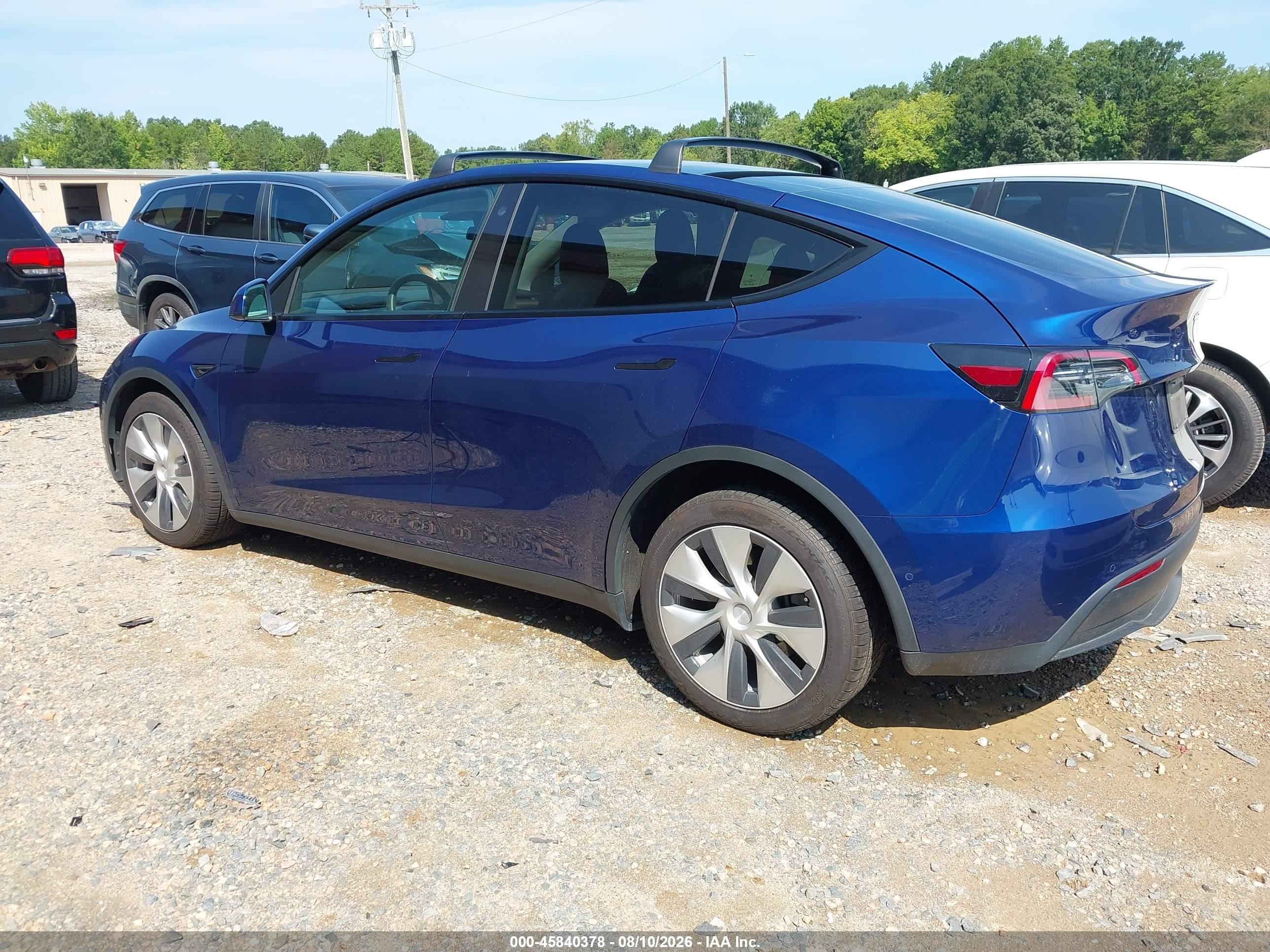 2021 Tesla Model Y VIN 5YJYGDEE1MF190683 IAAI salvage auction — Front End, Salvage (North Carolina), sold $9,700 on 2026-09-11 (photo 3)