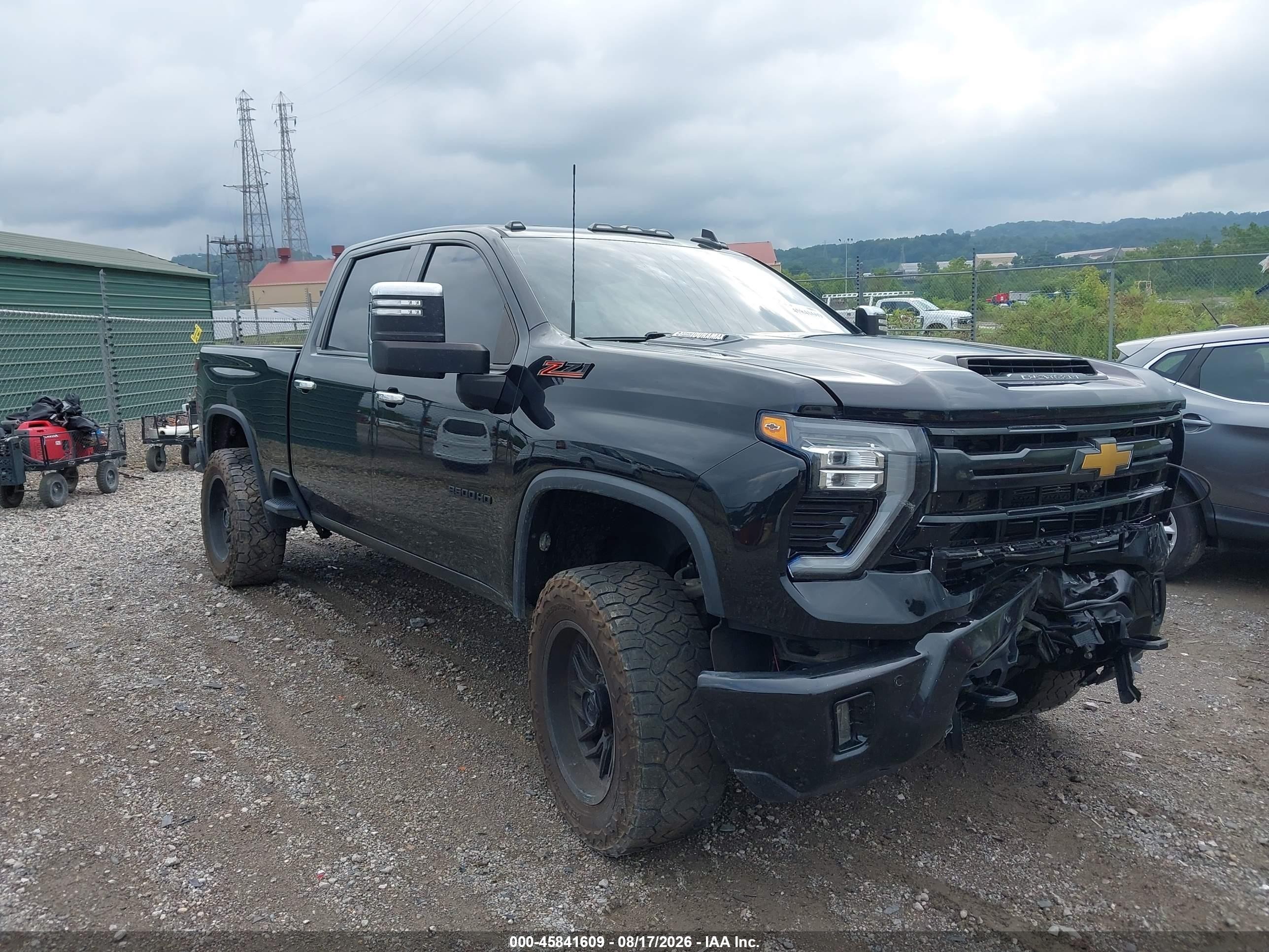 2024 Chevrolet Silverado 2500 VIN 1GC4YPEY3RF108365 — IAAI salvage auction photo