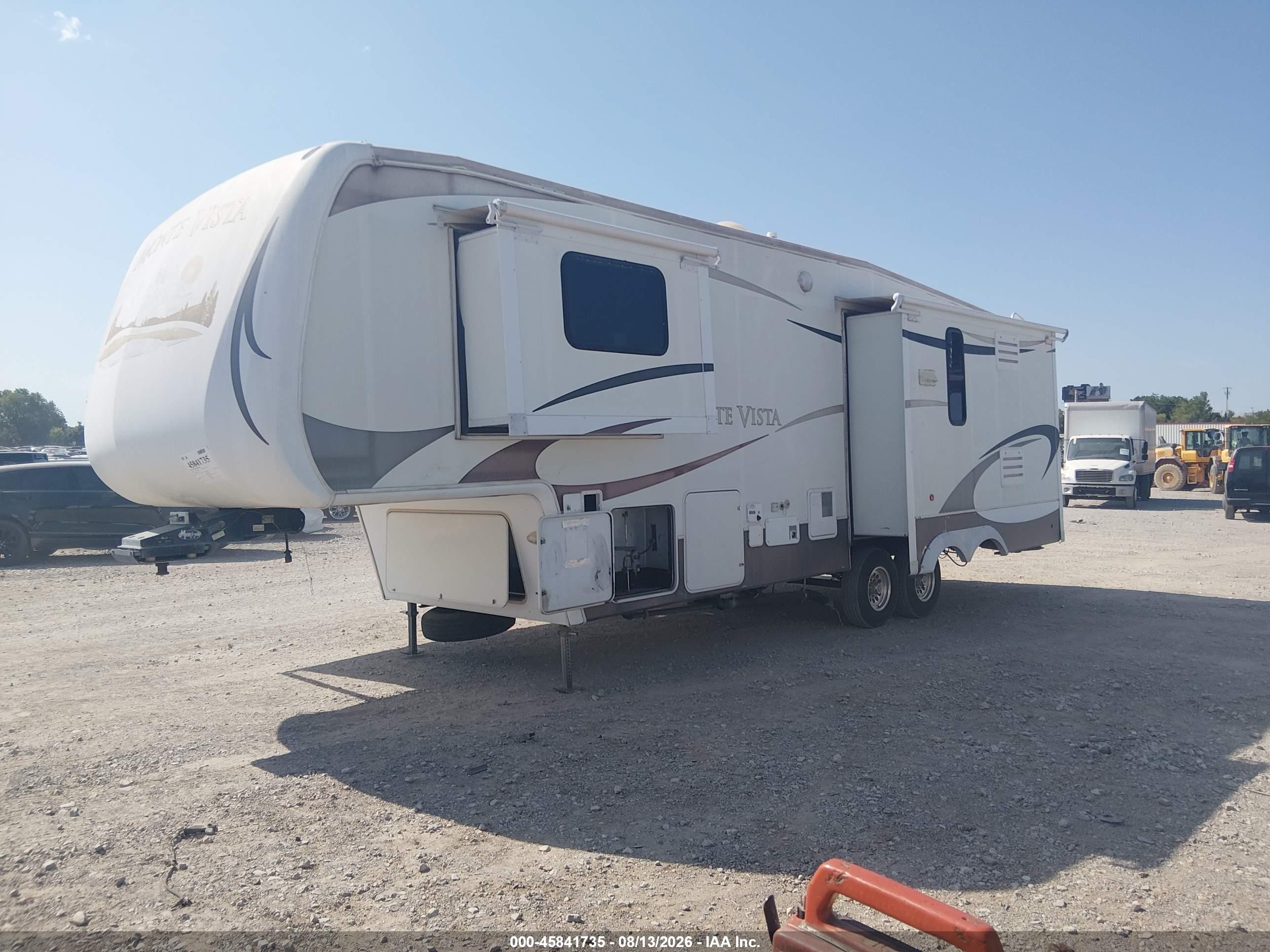 2008 Dutchman Monte Vista M-31bg VIN 47CFCMS228C657141 IAAI salvage auction — Top/Roof, Clear (Oklahoma), sold $3,000 on 2026-09-23 (photo 2)