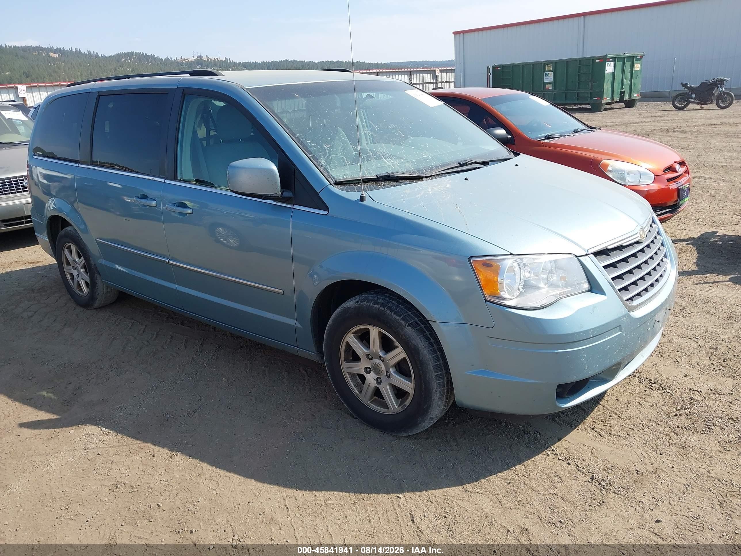2010 Chrysler Town & country VIN 2A4RR5D18AR458206 IAAI salvage auction — Rear End, Clear (Washington), sold $400 on 2026-09-26 (photo 1)