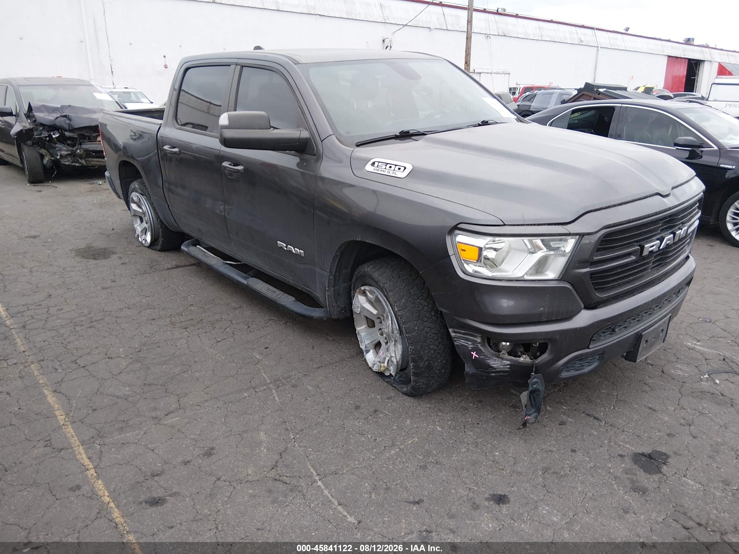 2019 Ram 1500 VIN 1C6SRFFTXKN637915 IAAI salvage auction — Front End, Salvage (Oregon), sold $7,200 on 2026-09-24 (photo 1)