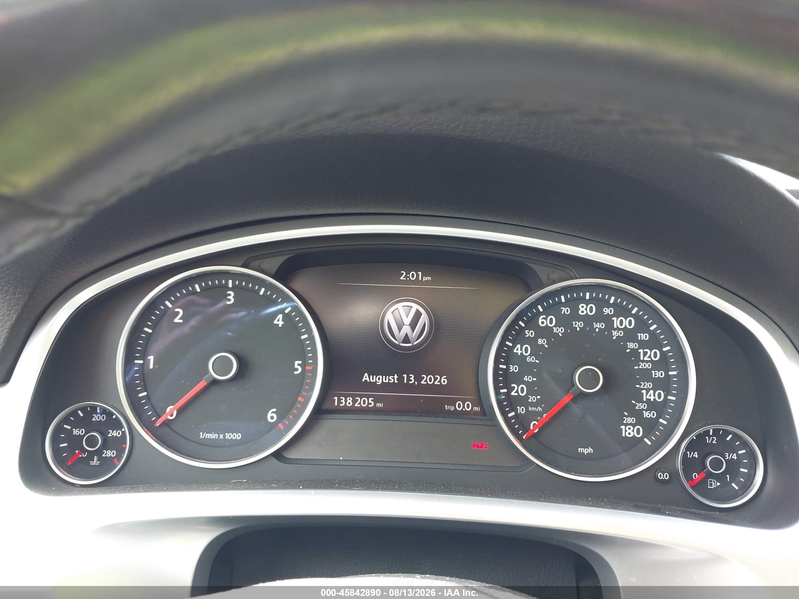 2016 Volkswagen Touareg VIN WVGEP9BP3GD002761 IAAI salvage auction — Unknown, Rebuildable (Florida), sold $6,075 on 2026-09-27 (photo 7)