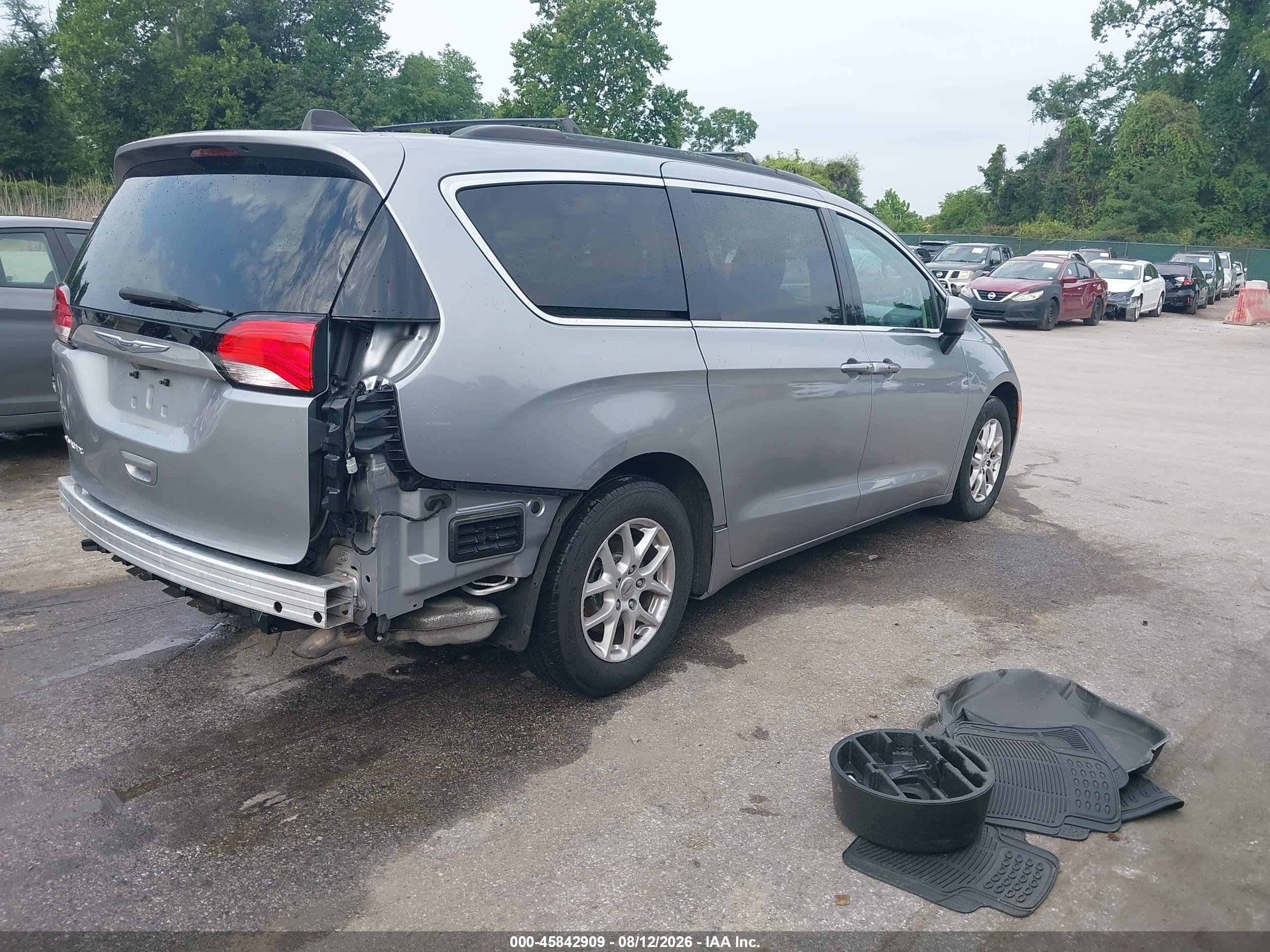 2021 Chrysler Voyager VIN 2C4RC1DG6MR533669 IAAI salvage auction — Rear End, Salvage - 75% Or Less (Maryland), sold $2,100 on 2026-09-19 (photo 4)