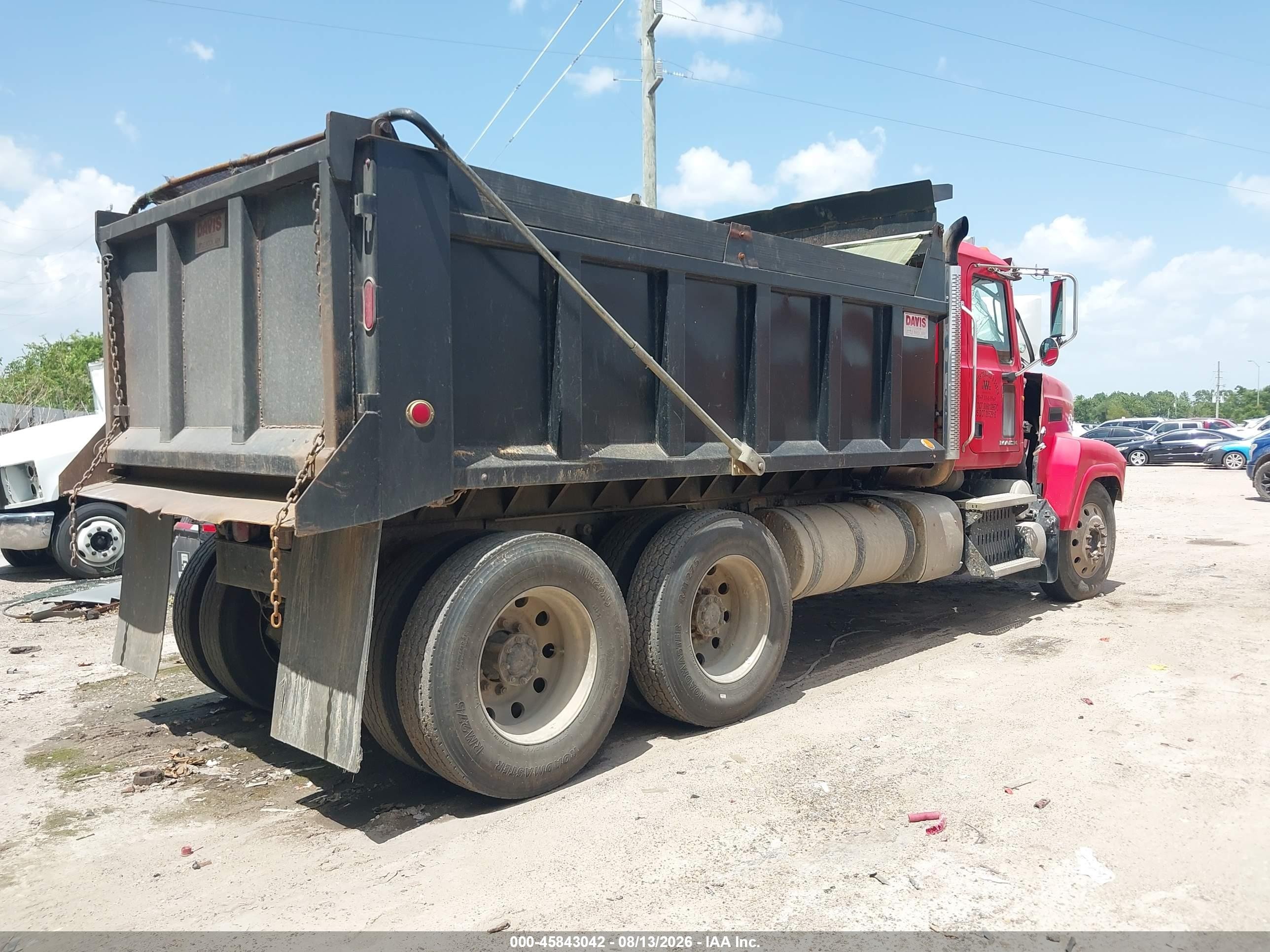 2012 Mack 600 Rd600 VIN 1M1AN09Y9CM009355 IAAI salvage auction — Front End, Original (Texas), sold $9,900 on 2026-09-09 (photo 4)