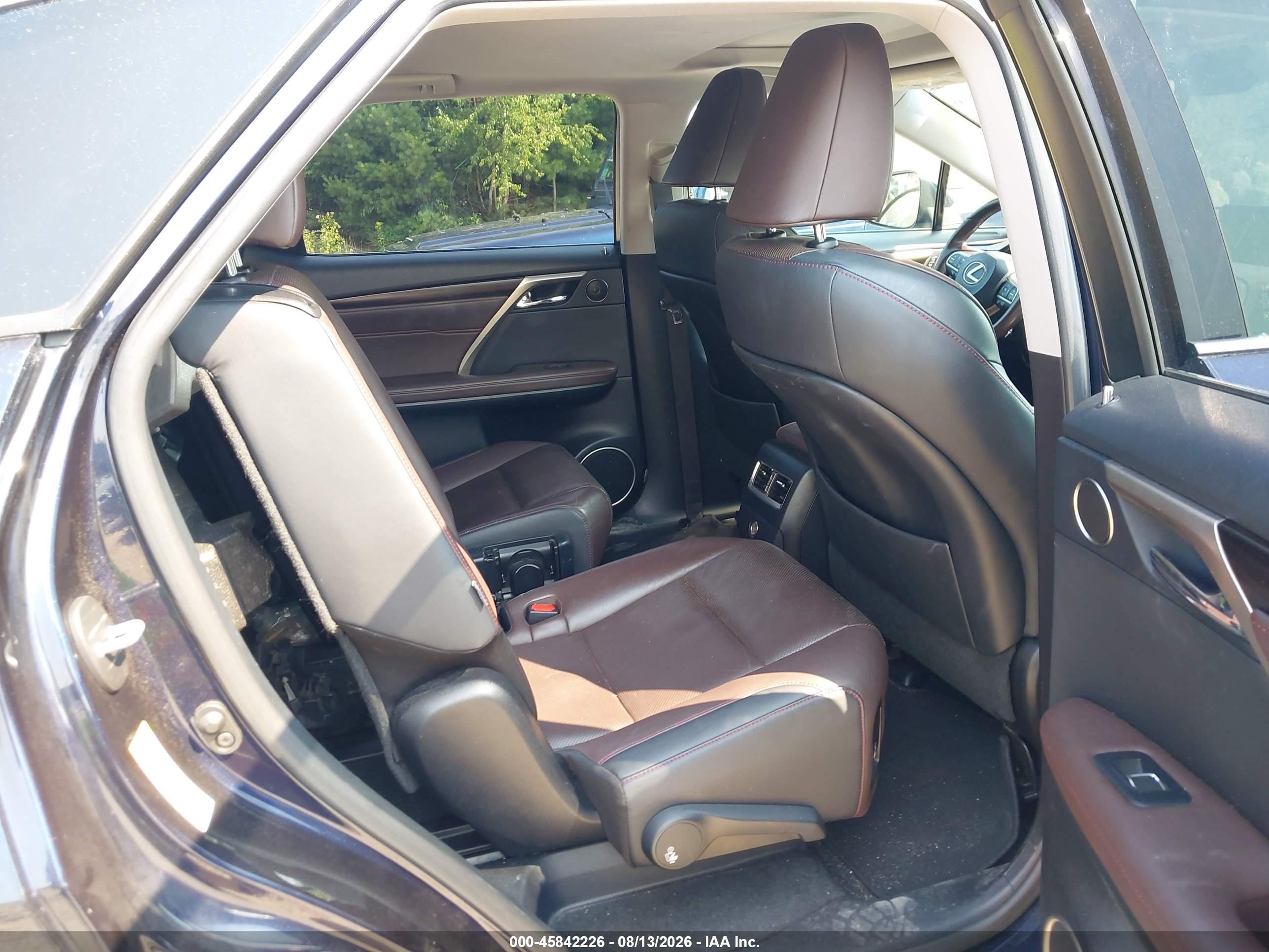 2018 Lexus Rx VIN JTJDZKCA8J2009698 IAAI salvage auction — Front & Rear, Salvage (Massachusetts), sold $9,300 on 2026-09-11 (photo 8)