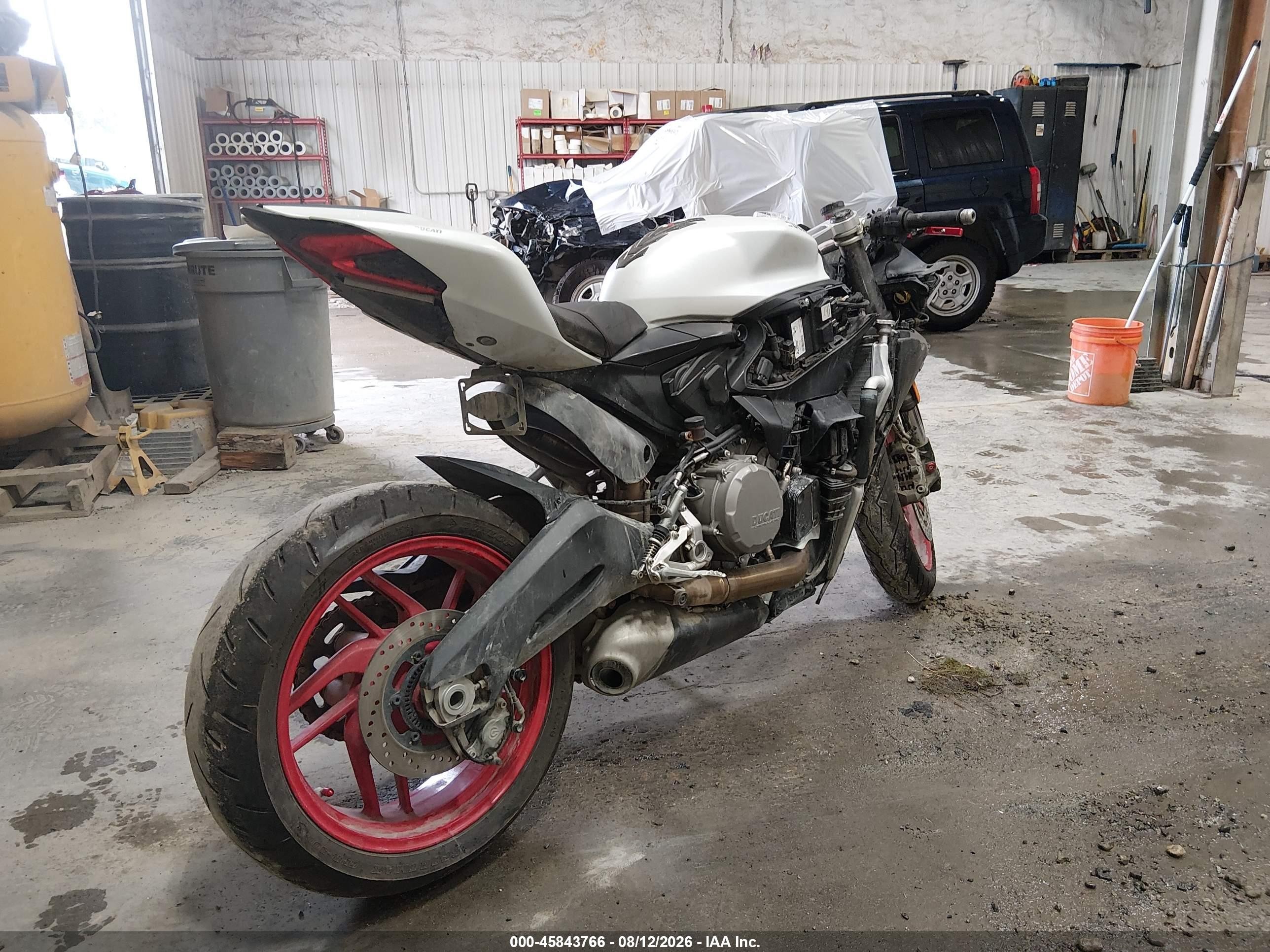 2018 Ducati Panigale VIN ZDM14B1W5JB007172 IAAI salvage auction — Front End, Bill Of Sale (Alaska), sold $1,200 on 2026-09-02 (photo 4)