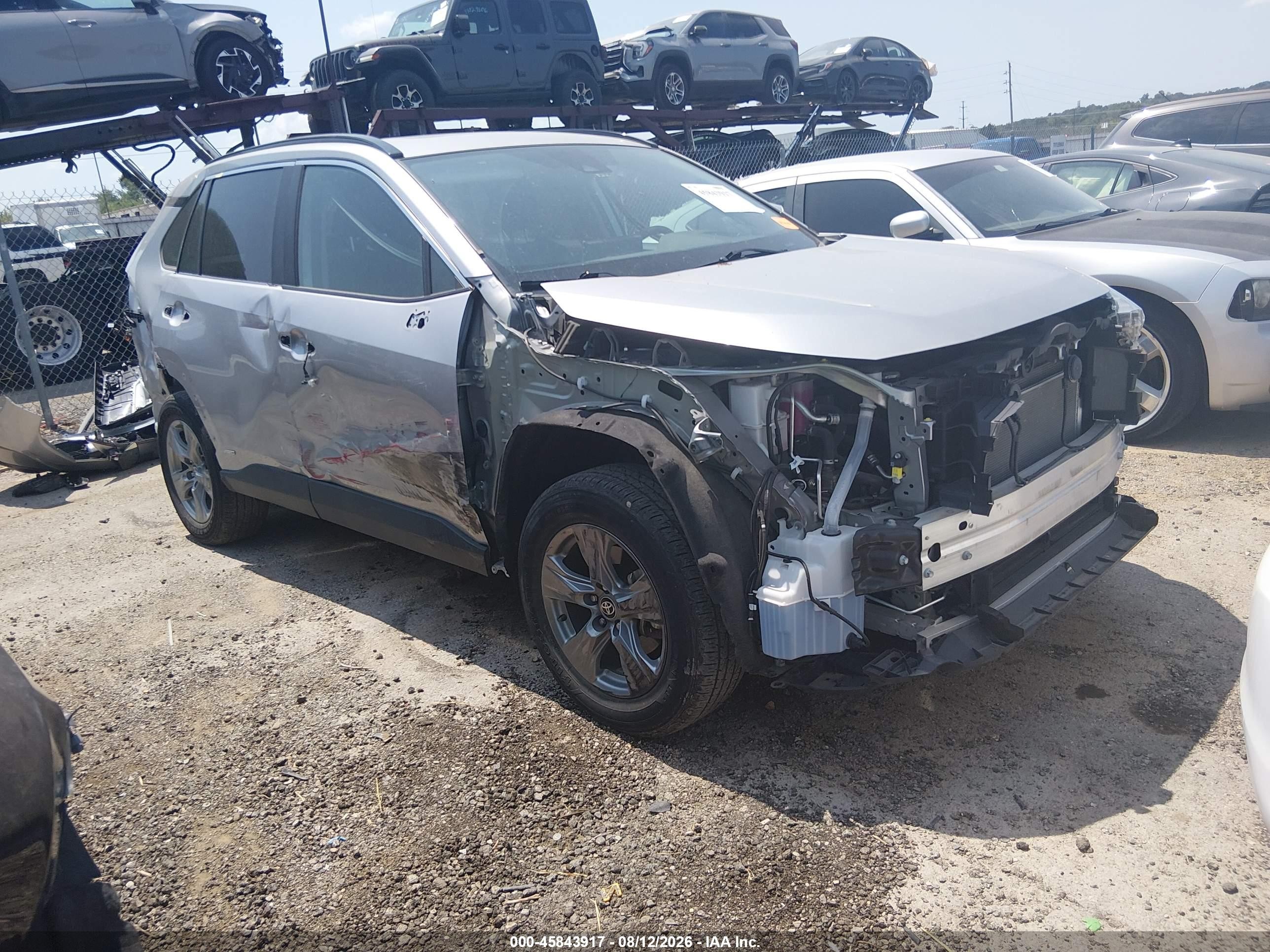 2024 Toyota RAV4 Hybrid VIN 4T3RWRFVXRU145553 — IAAI salvage auction photo