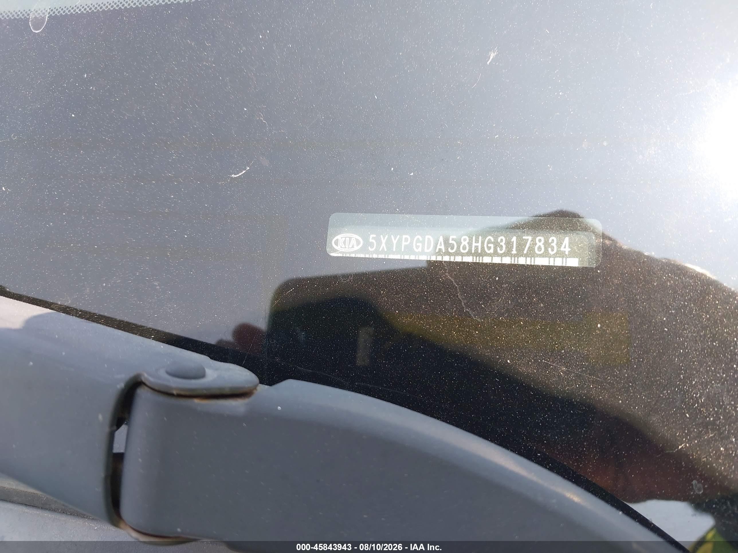 2017 Kia Sorento VIN 5XYPGDA58HG317834 IAAI salvage auction — Side, Salvage - Greater Than 75% (Maryland), sold $1,000 on 2026-09-12 (photo 9)
