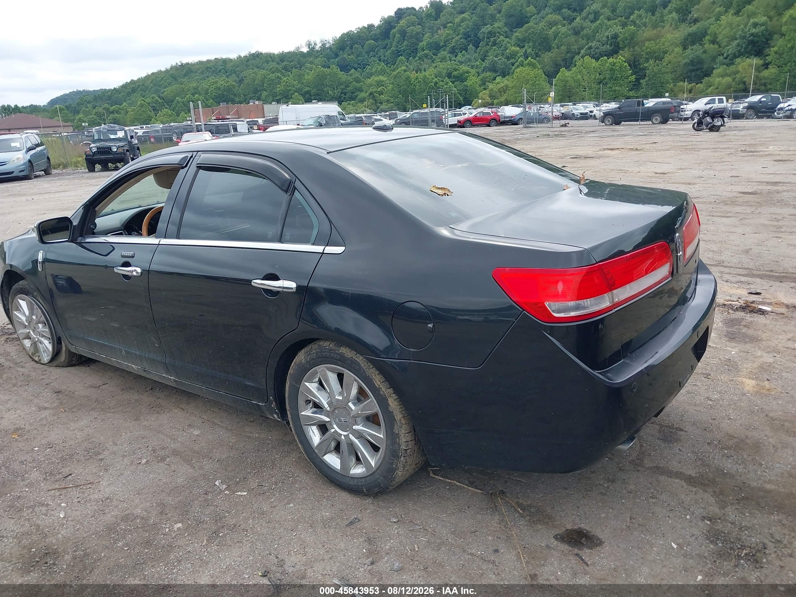 2011 Lincoln Mkz VIN 3LNHL2JC4BR757982 IAAI salvage auction — Water/Flood, Non-Repairable Certificate (West Virginia), sold $200 on 2026-09-05 (photo 3)