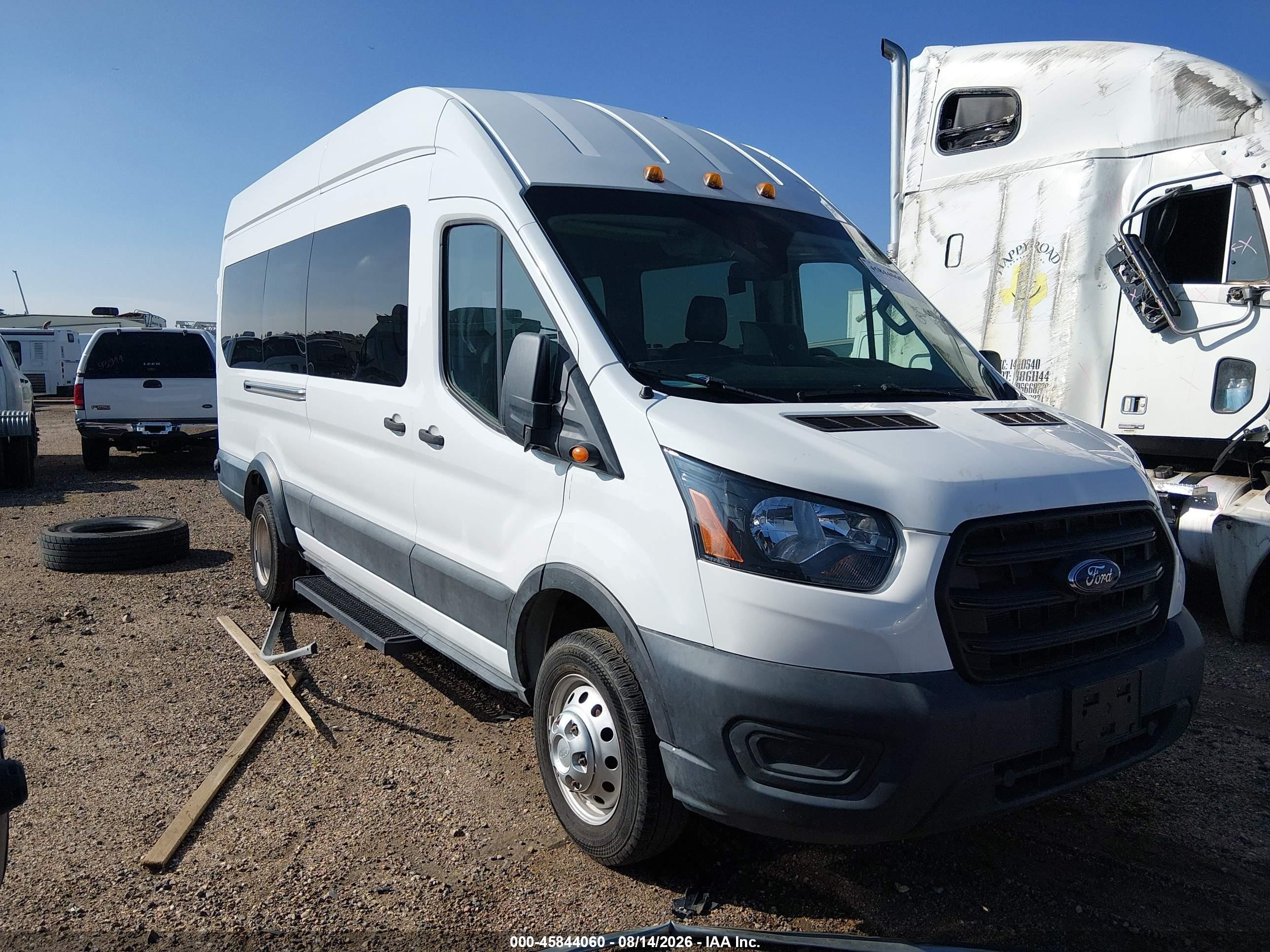 2020 Ford Transit-350 VIN 1FDVU4X8XLKB75292 — IAAI salvage auction photo