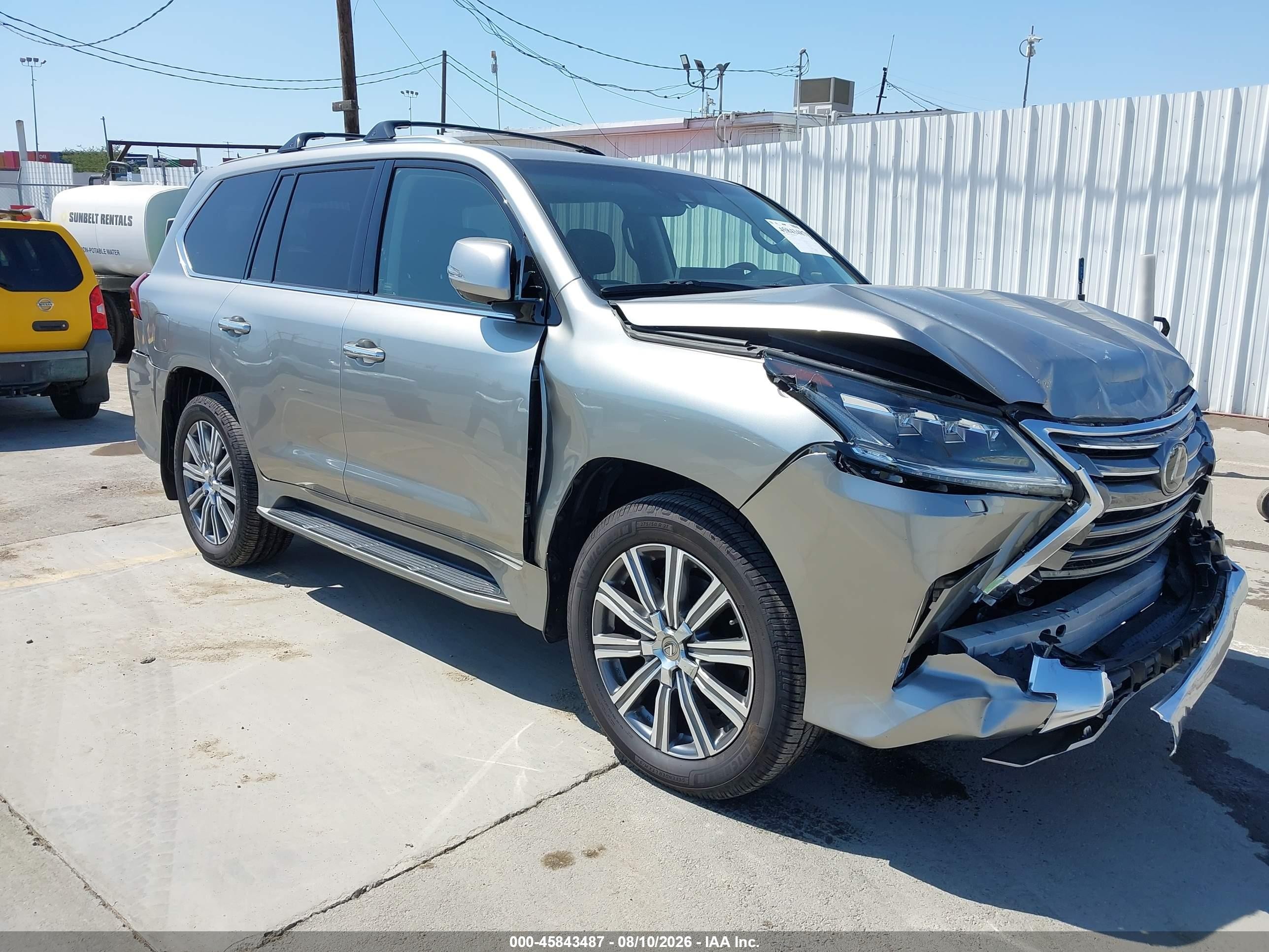 2017 Lexus LX 570 VIN JTJHY7AX1H4246525 — IAAI salvage auction photo