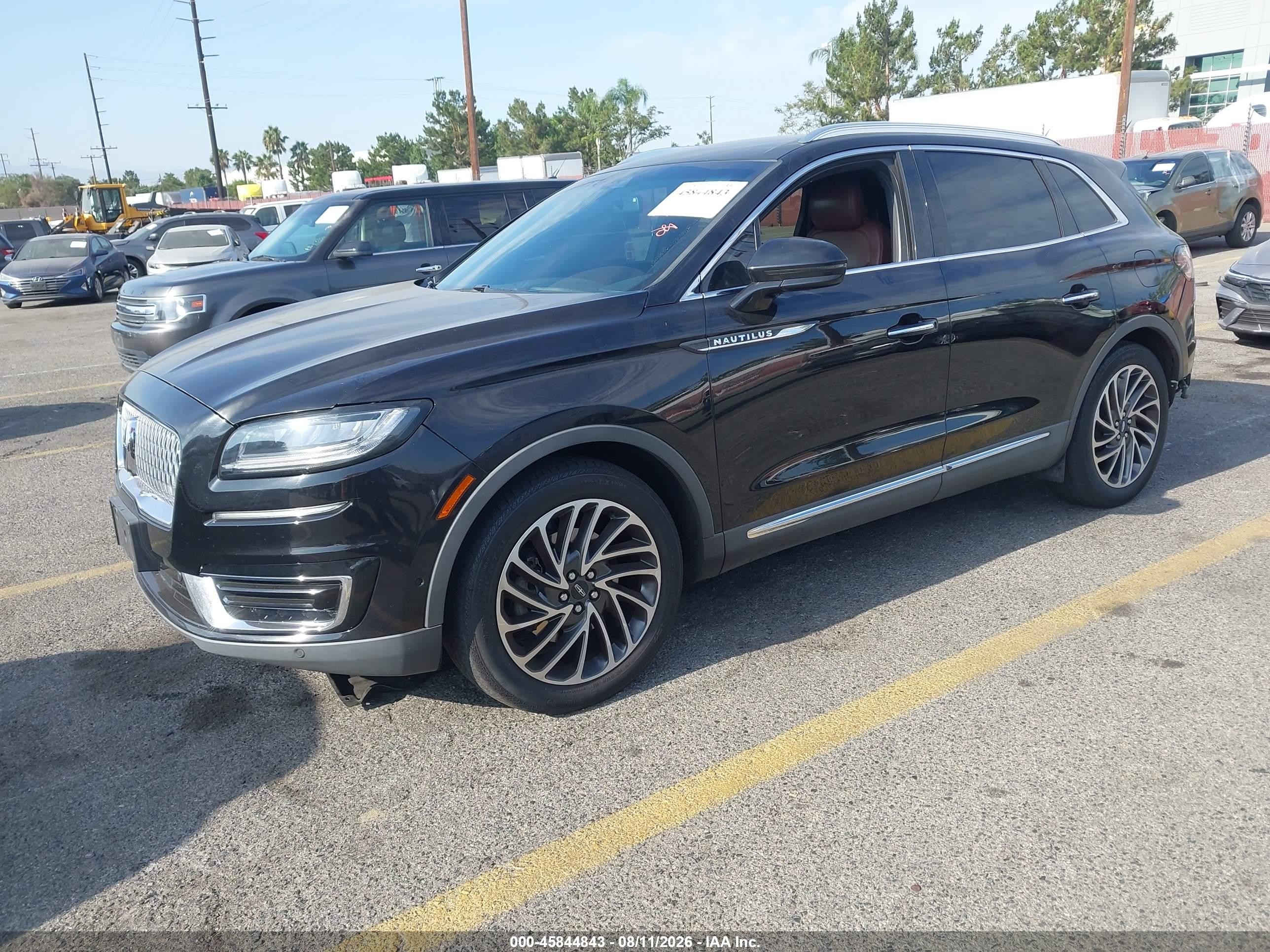 2019 Lincoln Nautilus VIN 2LMPJ6L96KBL11202 IAAI salvage auction — Rear End, Salvage (California), sold $4,300 on 2026-09-10 (photo 2)