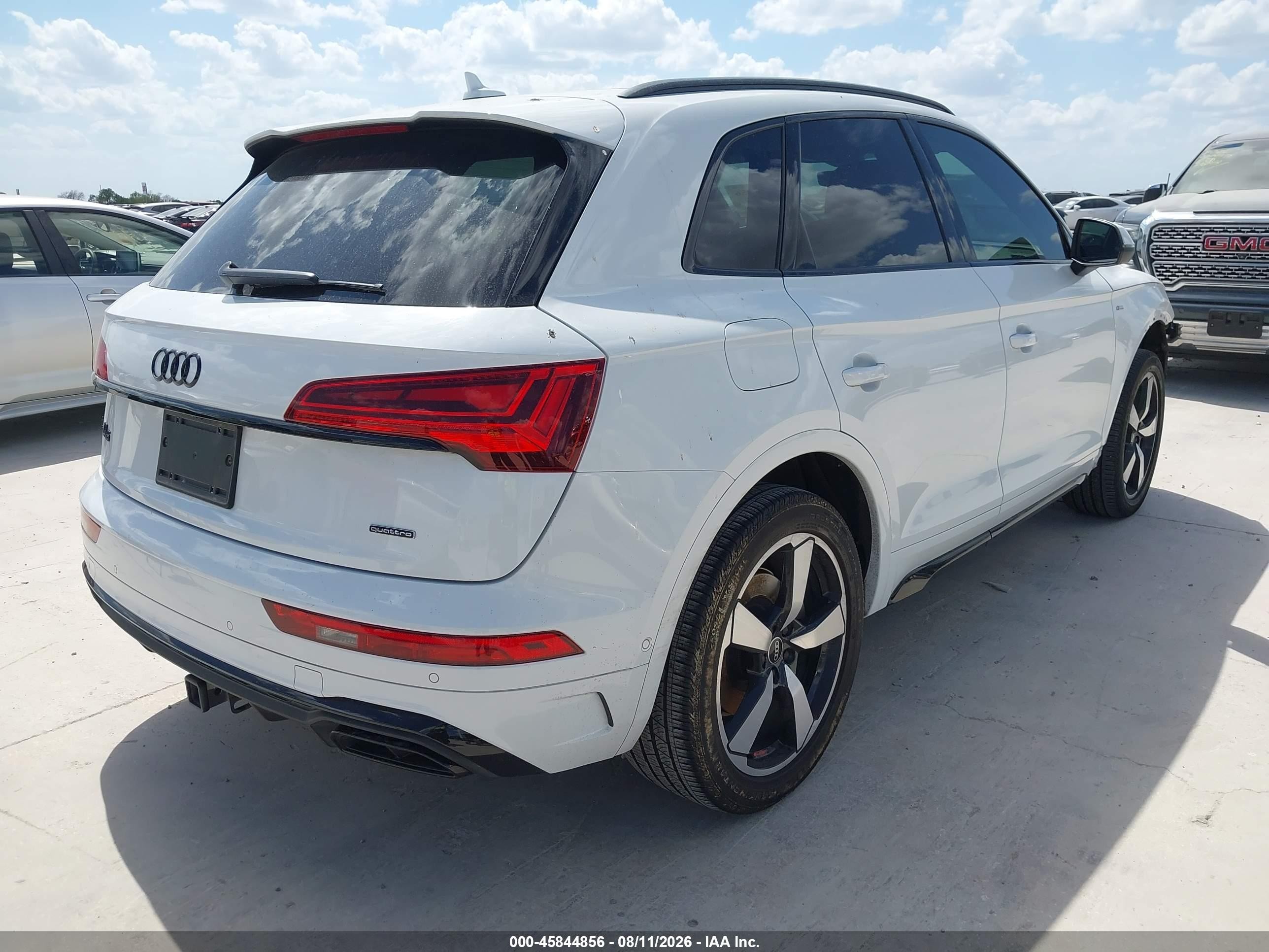 2023 Audi Q5 VIN WA1FAAFYXP2121721 IAAI salvage auction — Front End, Original (Texas), sold $13,100 on 2026-09-11 (photo 4)
