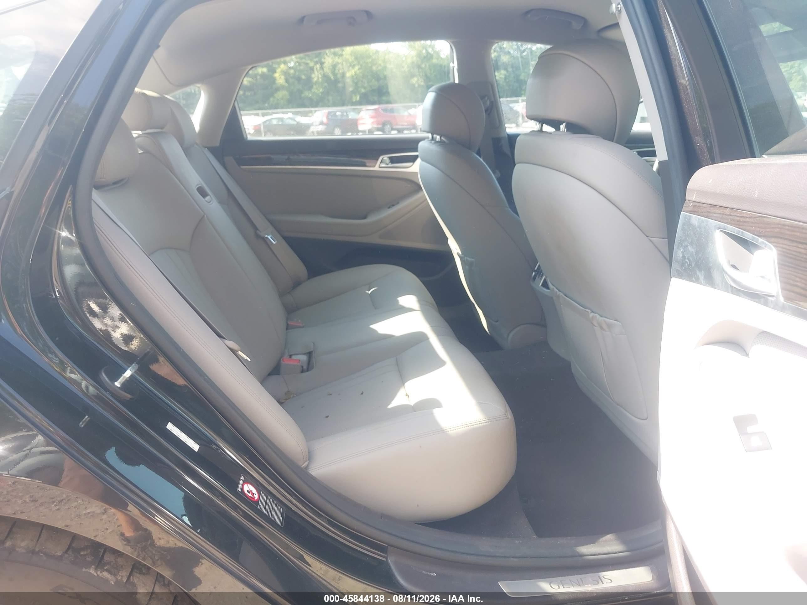2018 Genesis G80 VIN KMHGN4JE3JU251537 IAAI salvage auction — Rear End, Mv-907A (New York), sold $5,700 on 2026-09-13 (photo 8)