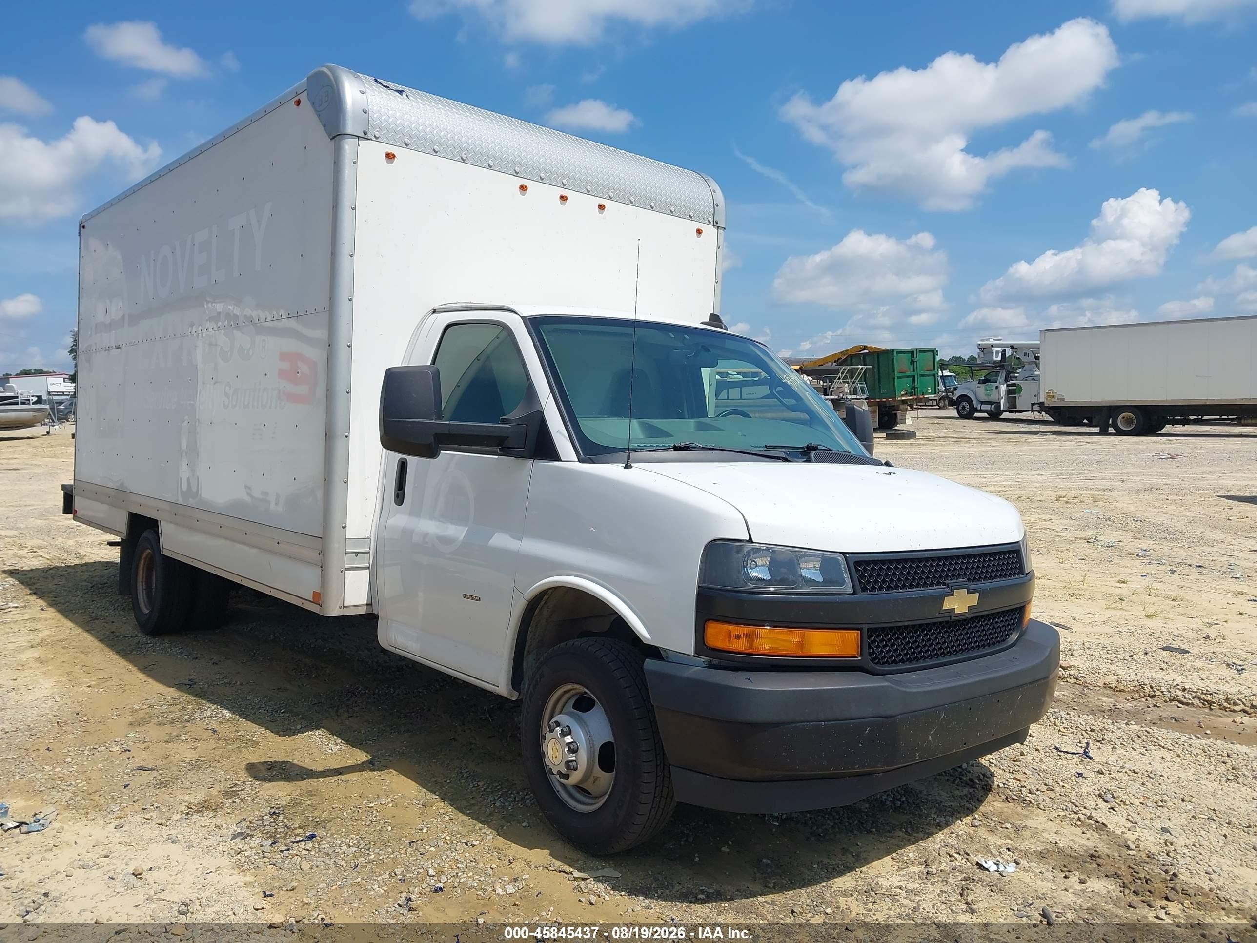 2020 Chevrolet Express 2500 VIN 1HA3GTCG8LN012743 — IAAI salvage auction photo