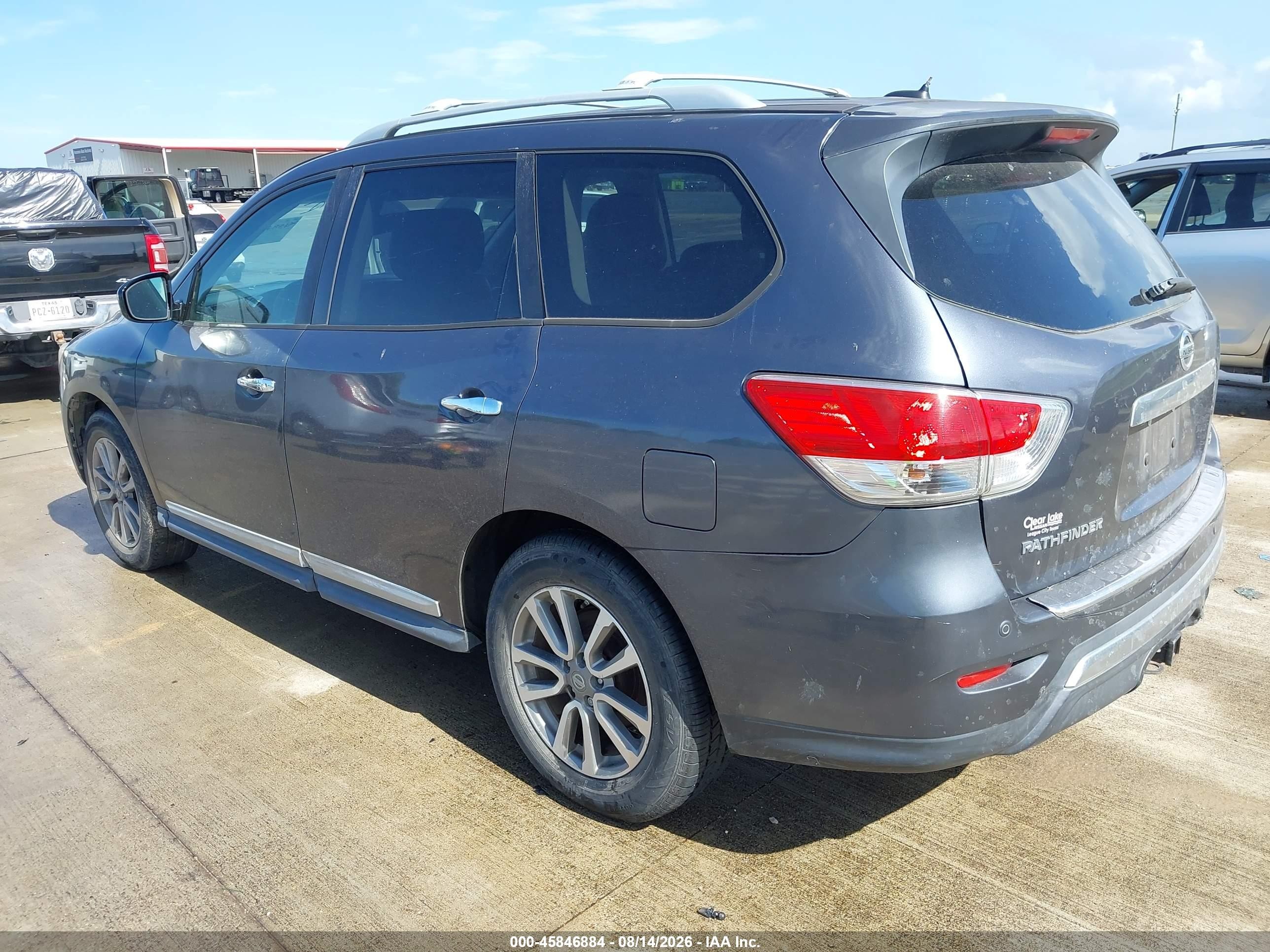 2014 Nissan Pathfinder VIN 5N1AR2MN0EC610879 IAAI salvage auction — Normal Wear, Original (Texas), sold $550 on 2026-10-03 (photo 3)