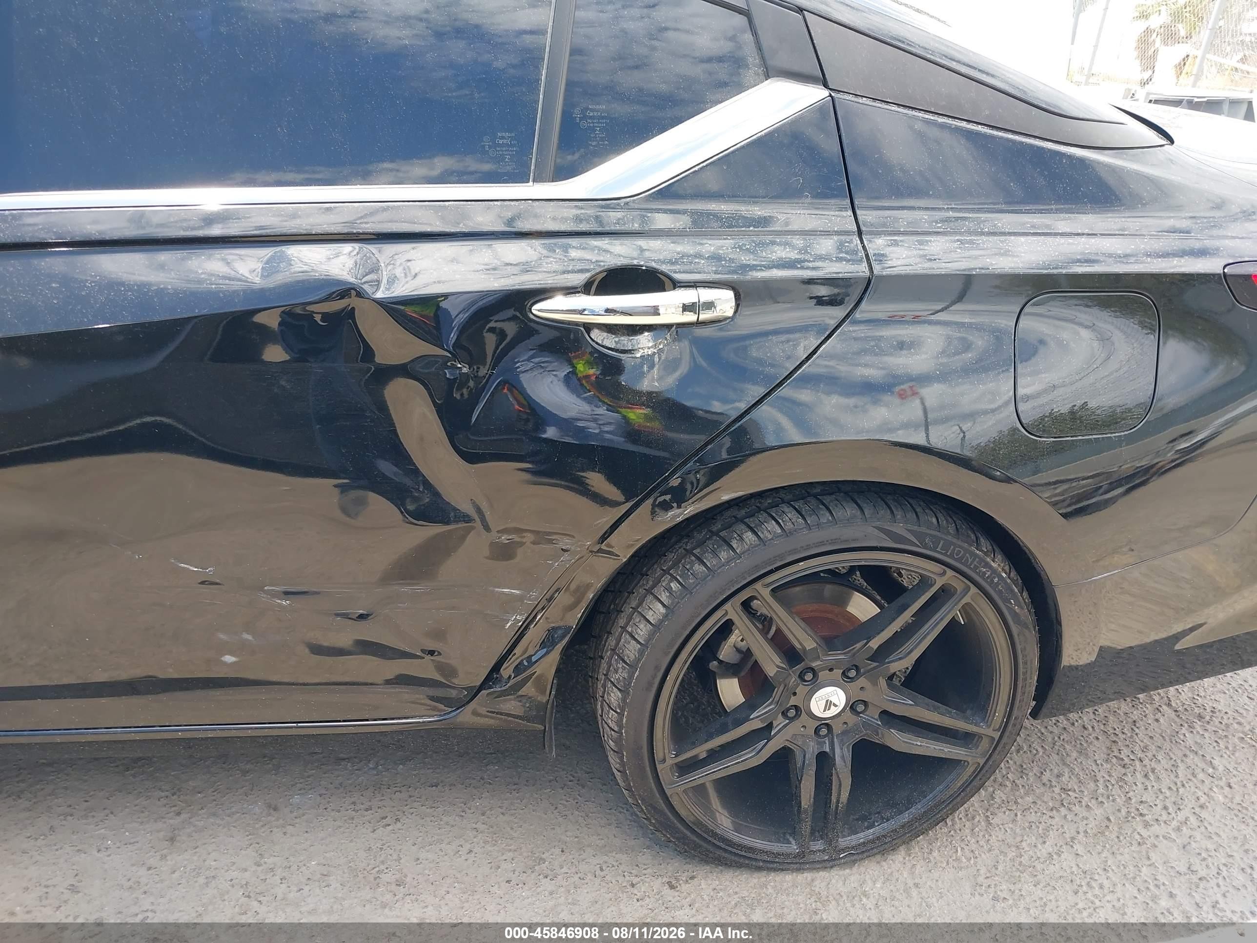 2019 Nissan Altima VIN 1N4BL4BV5KC227515 IAAI salvage auction — Side, Salvage (California), sold $2,950 on 2026-09-07 (photo 6)