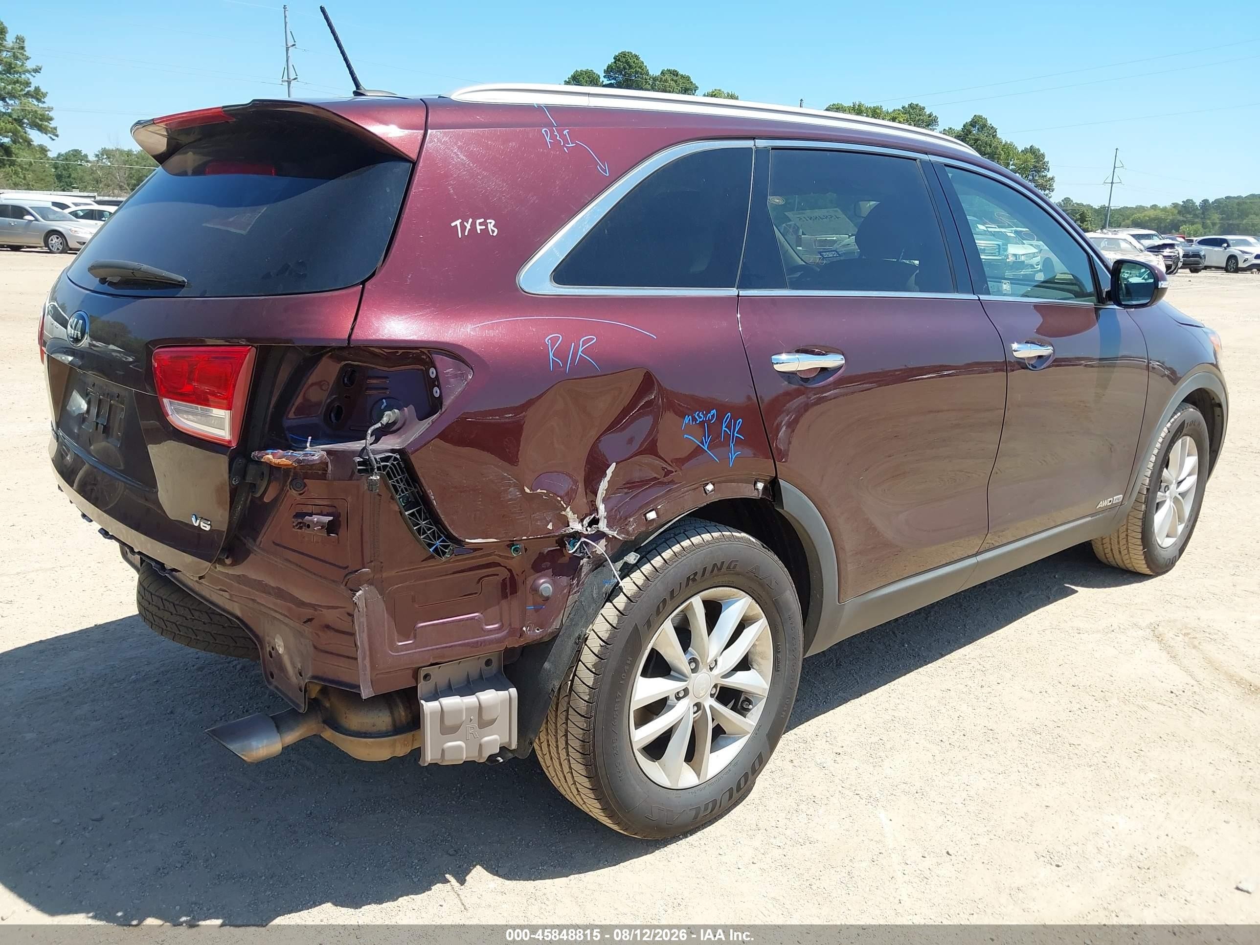 2018 Kia Sorento VIN 5XYPGDA55JG347721 IAAI salvage auction — Rear End, Salvage (Texas), sold $3,200 on 2026-10-10 (photo 4)