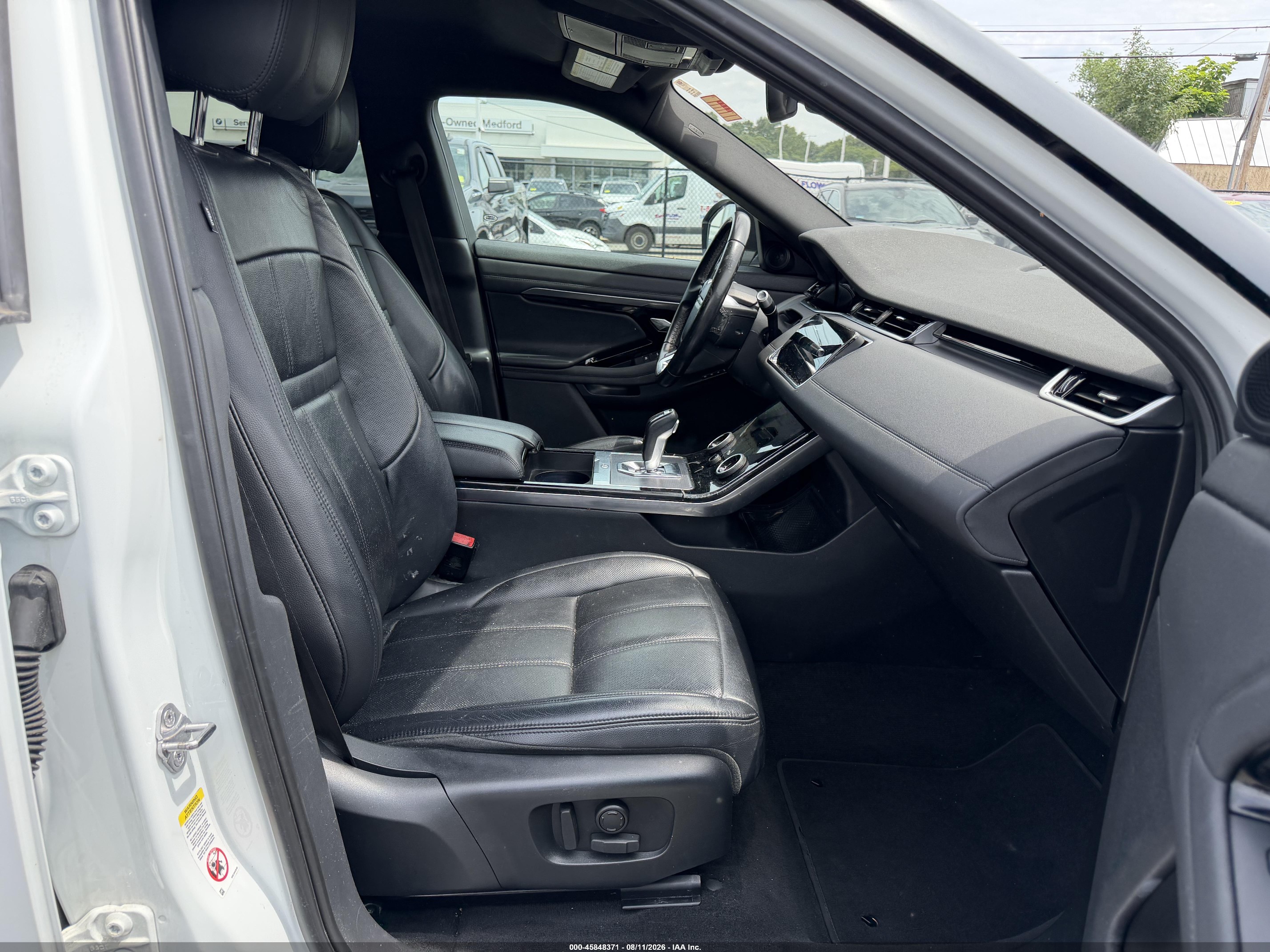 2020 Land Rover Range Rover Evoque VIN SALZP2FX7LH075196 IAAI salvage auction — Normal Wear, Clear (Rhode Island), sold $12,750 on 2026-09-29 (photo 5)