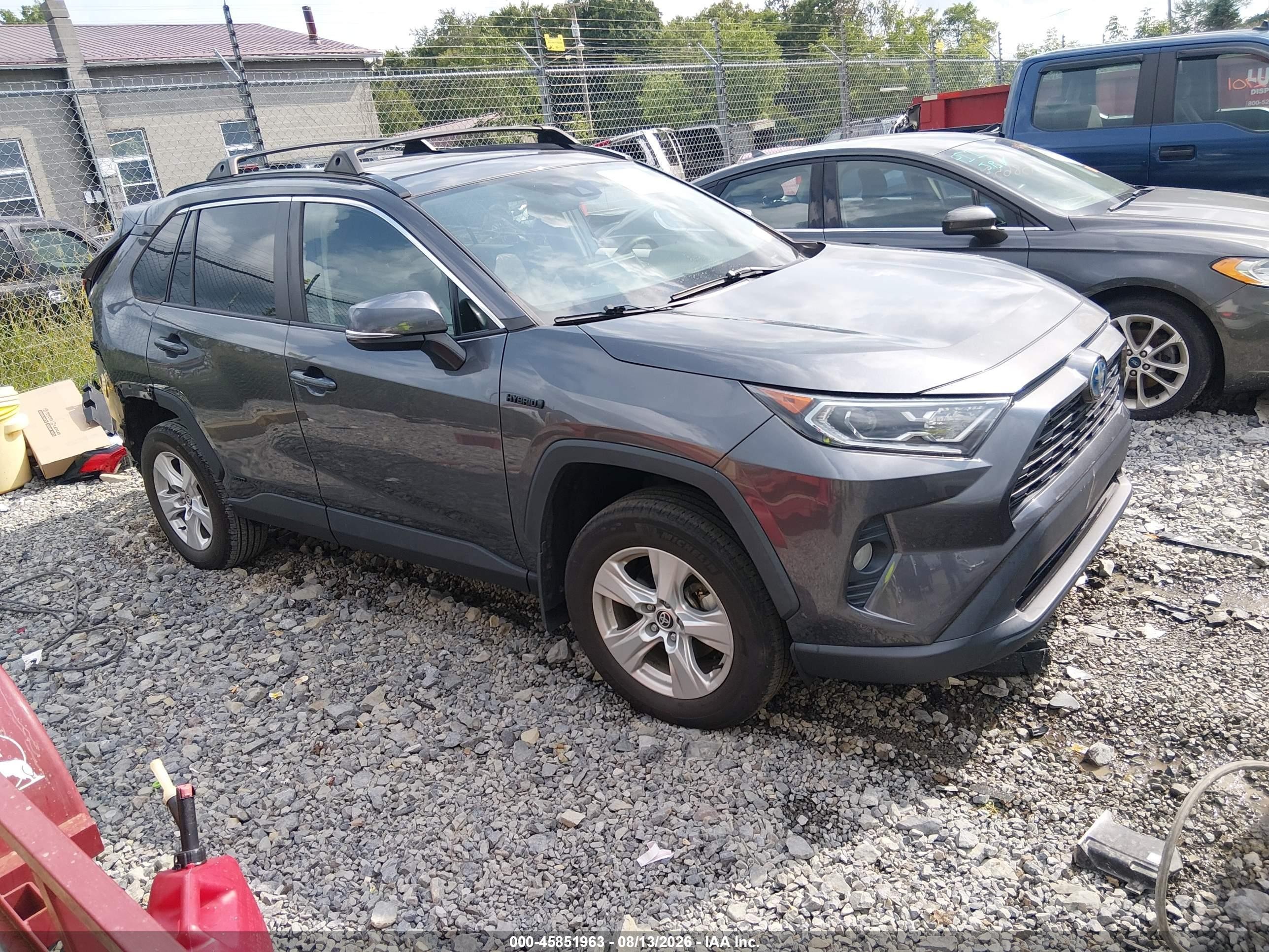 2021 Toyota RAV4 Hybrid VIN 4T3RWRFV2MU026940 — IAAI salvage auction photo