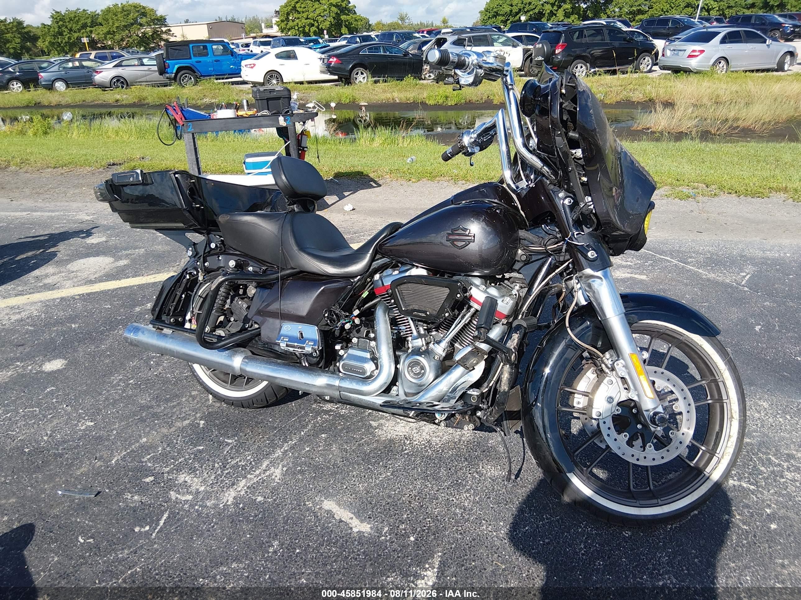 2020 Harley-Davidson FLHXSE VIN 1HD1PXL15LB952383 — IAAI salvage auction photo