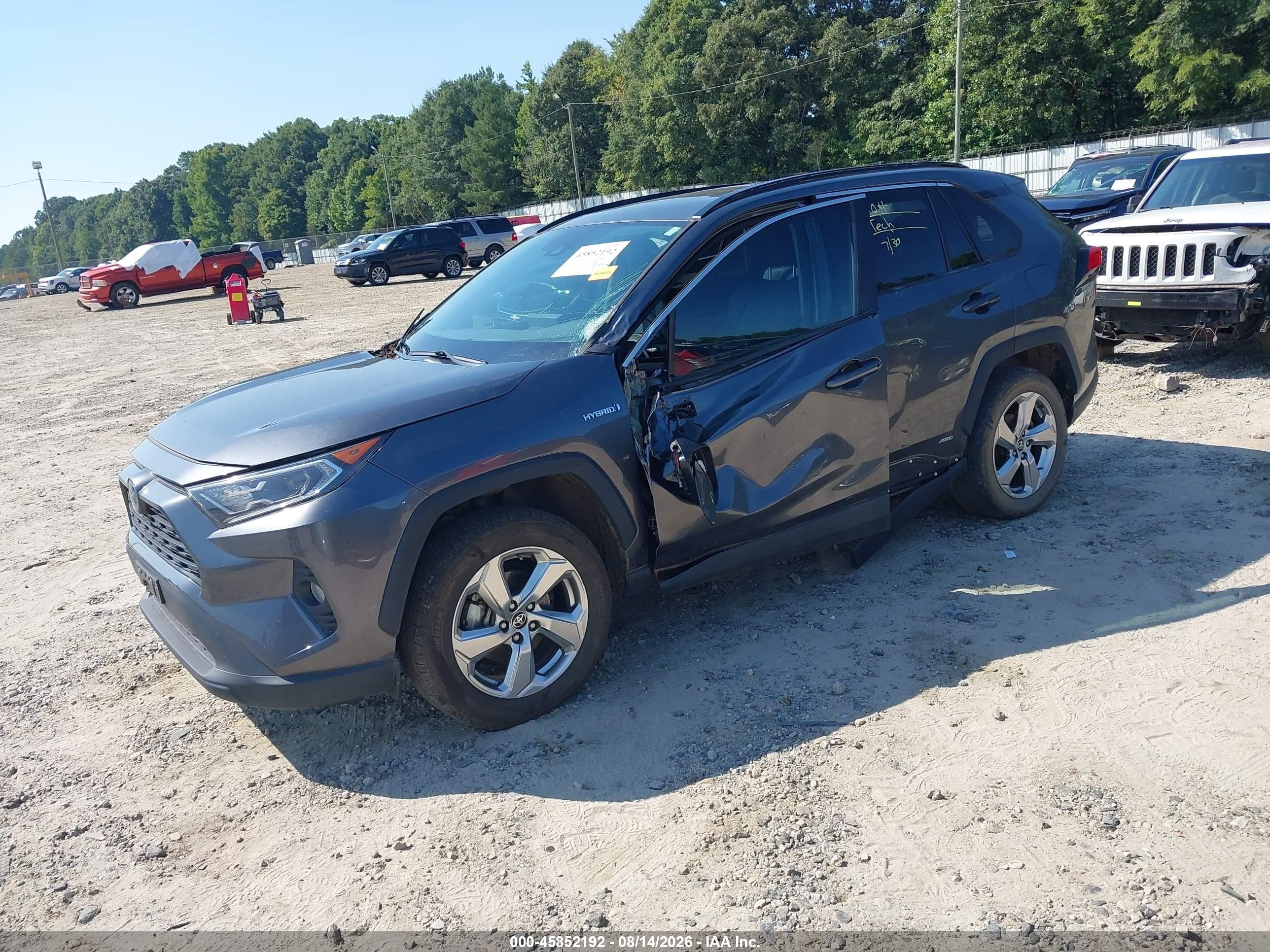 2021 Toyota Rav 4 VIN 4T3B6RFV2MU034506 IAAI salvage auction — Side, Salvage (North Carolina), sold $14,825 on 2026-09-21 (photo 2)