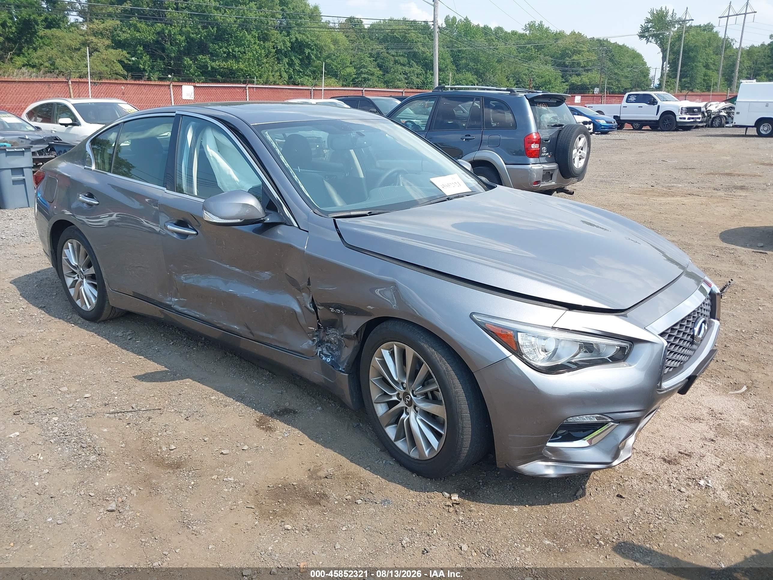 2019 Infiniti Q50 VIN JN1EV7AR4KM593101 IAAI salvage auction — Side, Salvage (Idaho), sold $4,950 on 2026-09-15 (photo 6)