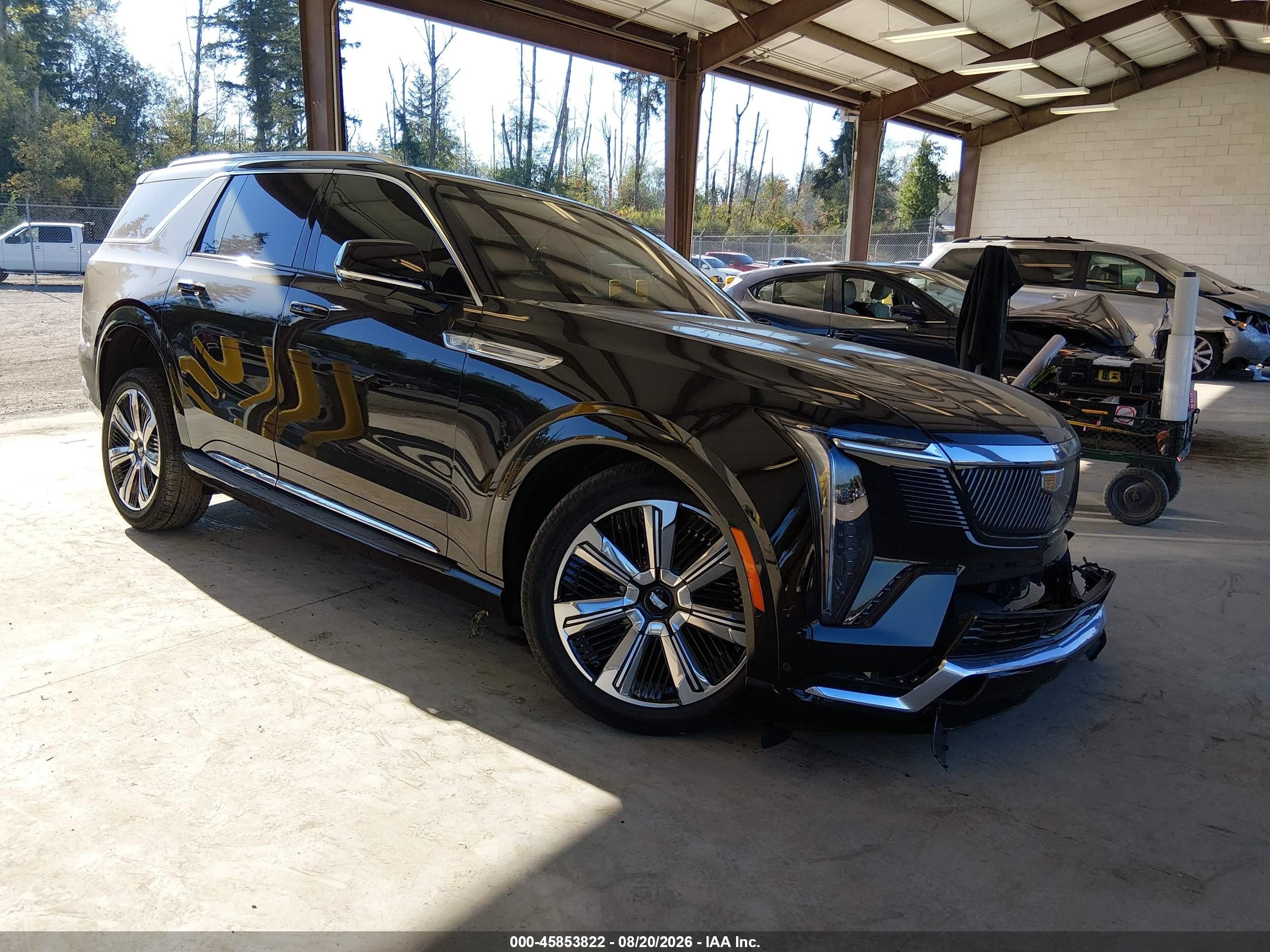 2026 Cadillac Escalade VIN 1GYLEKKL1TU103162 — IAAI salvage auction photo
