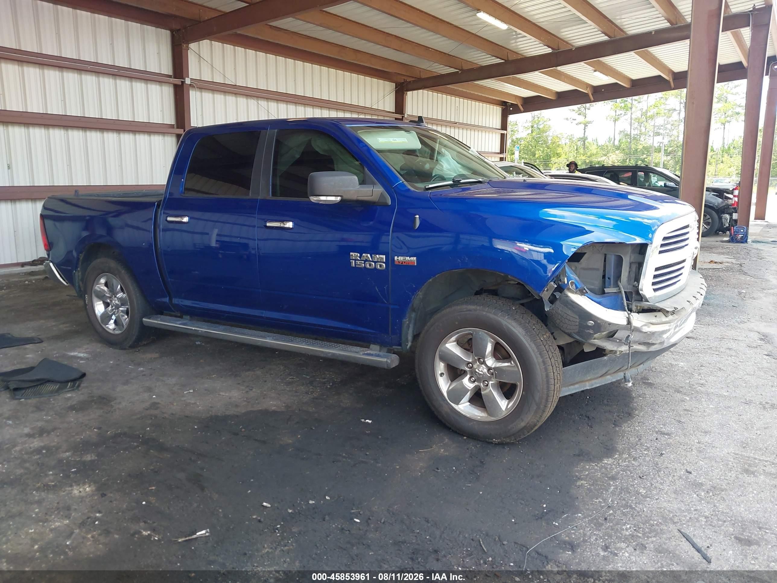 2016 Ram 1500 VIN 3C6RR7LT7GG270836 IAAI salvage auction — Front End, Rebuildable (Florida), sold $2,950 on 2026-10-04 (photo 1)