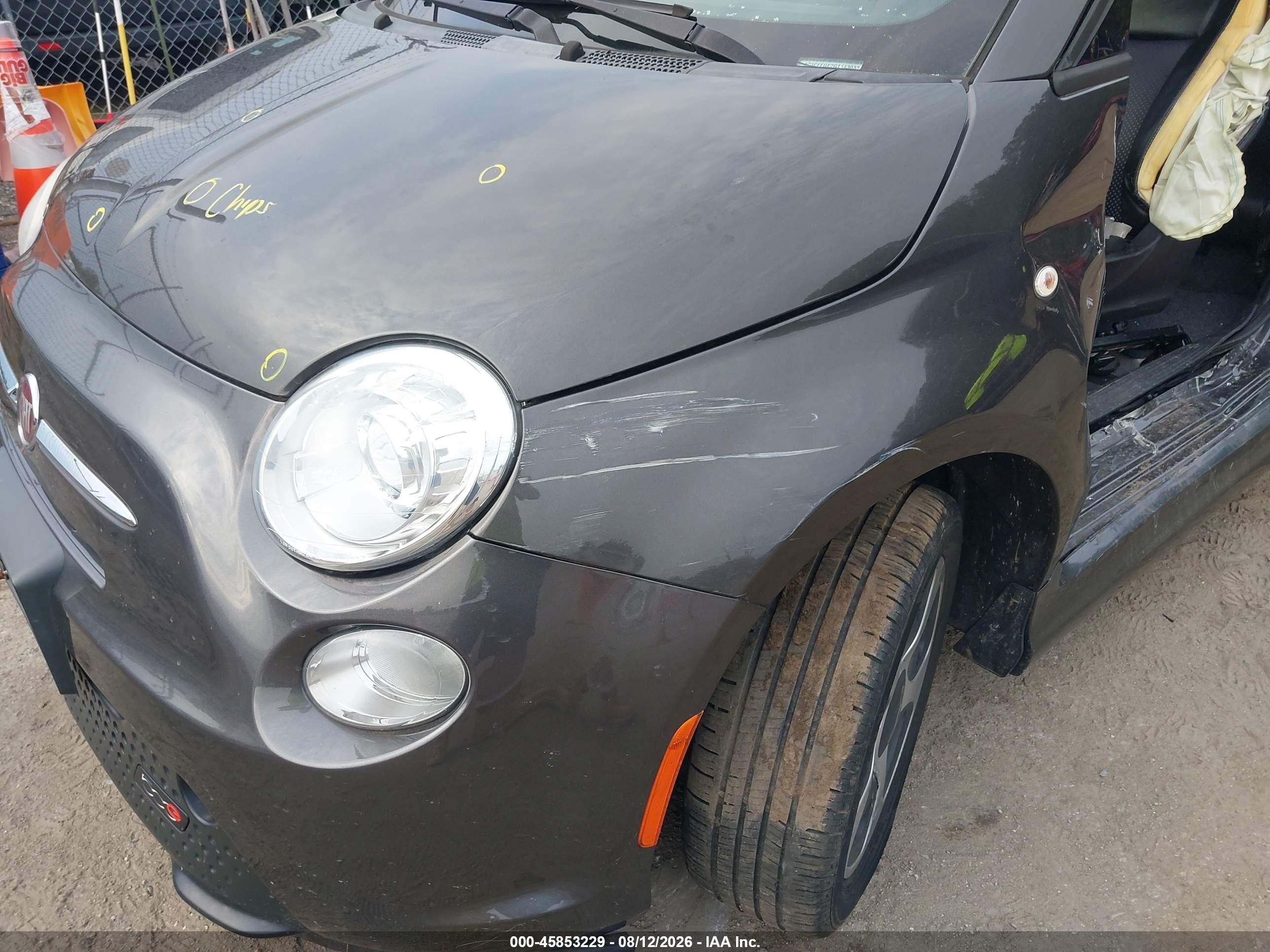 2016 Fiat 500e VIN 3C3CFFGE2GT143033 IAAI salvage auction — Side, Salvage - Greater Than 75% (Maryland), sold $250 on 2026-09-03 (photo 6)