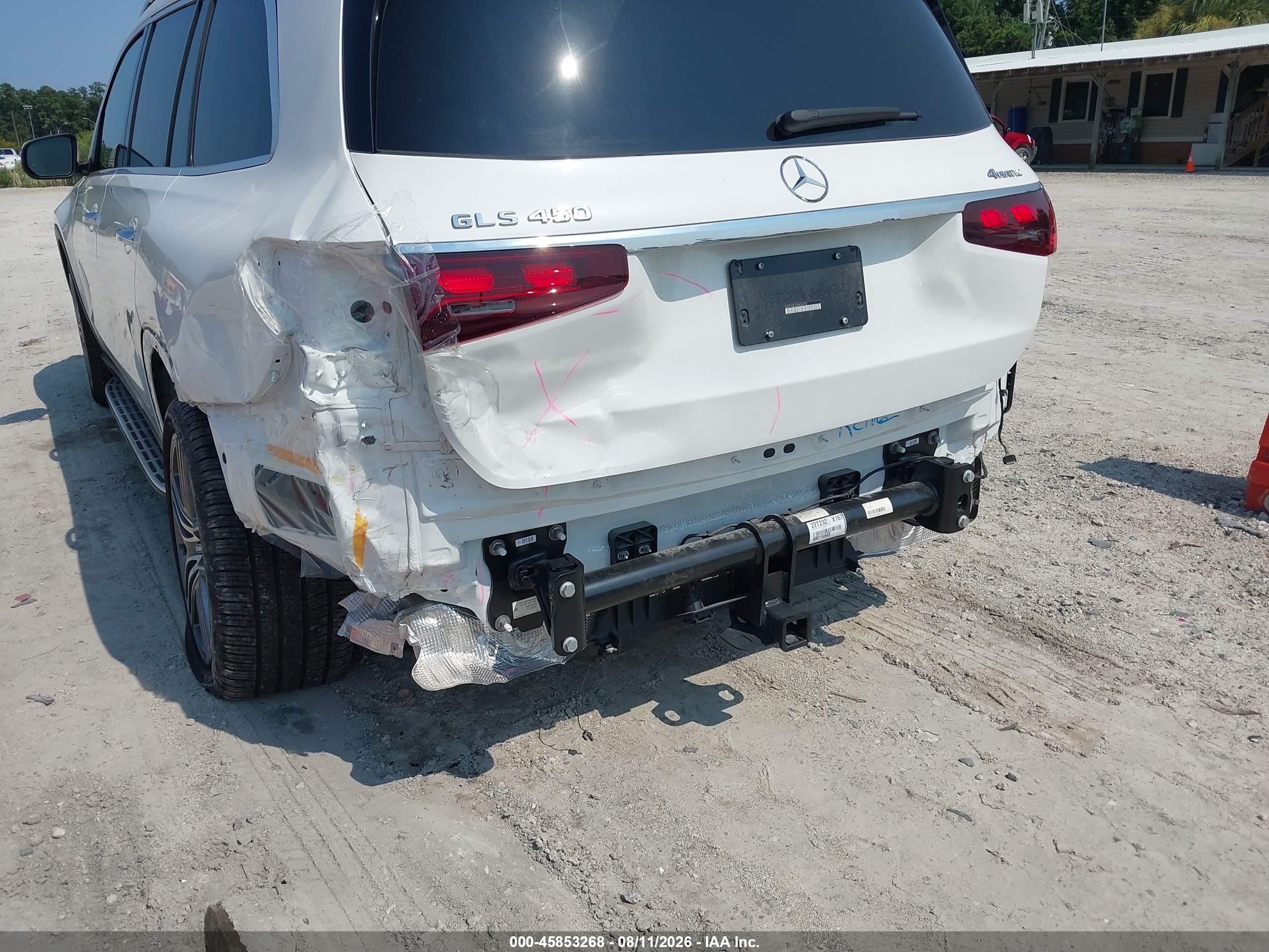 2025 Mercedes-benz Gls-klasse VIN 4JGFF5KE2SB426192 IAAI salvage auction — Rear End, Salvage (North Carolina), sold $44,550 on 2026-09-08 (photo 6)