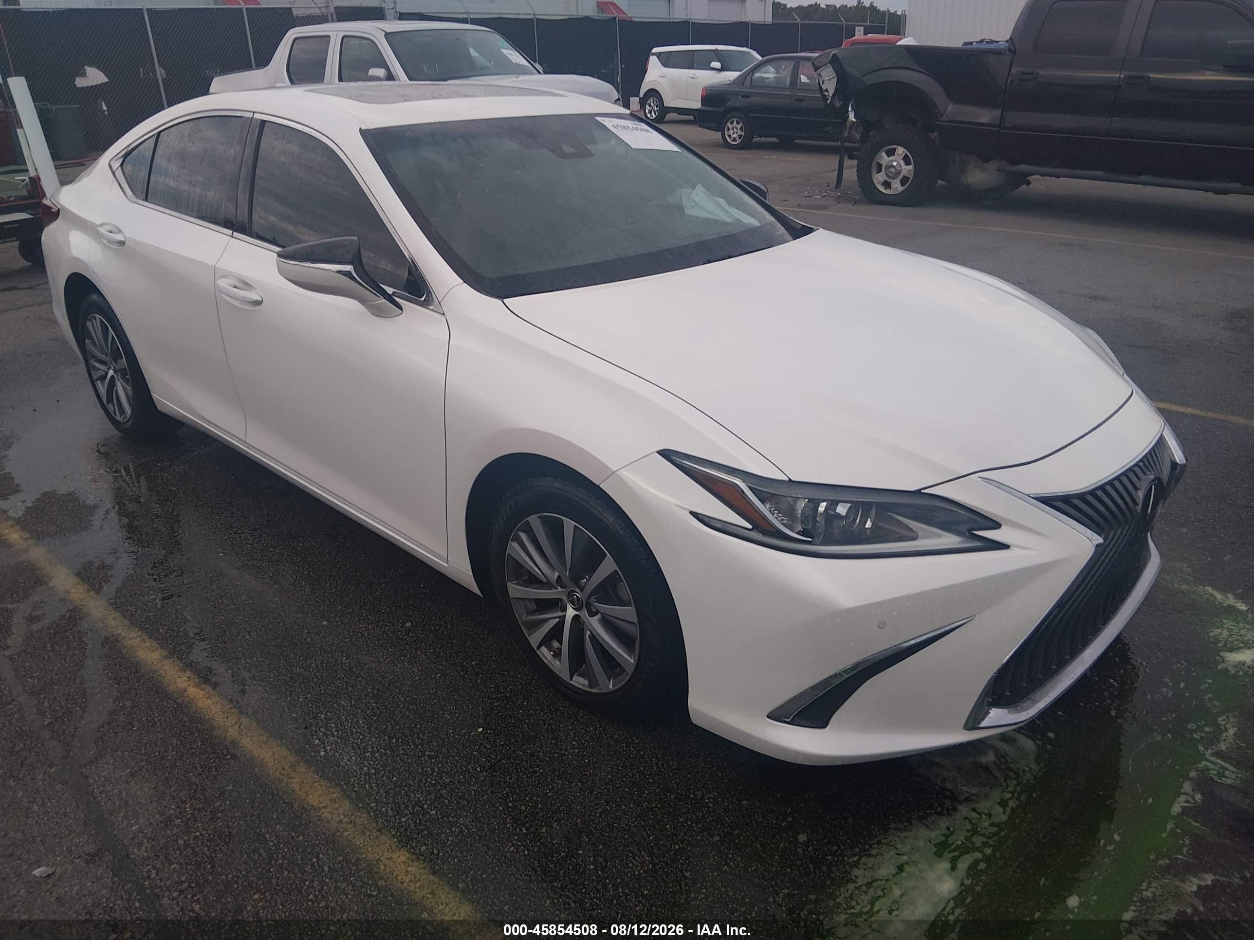 2020 Lexus ES 350 VIN 58ADZ1B12LU060897 — IAAI salvage auction photo