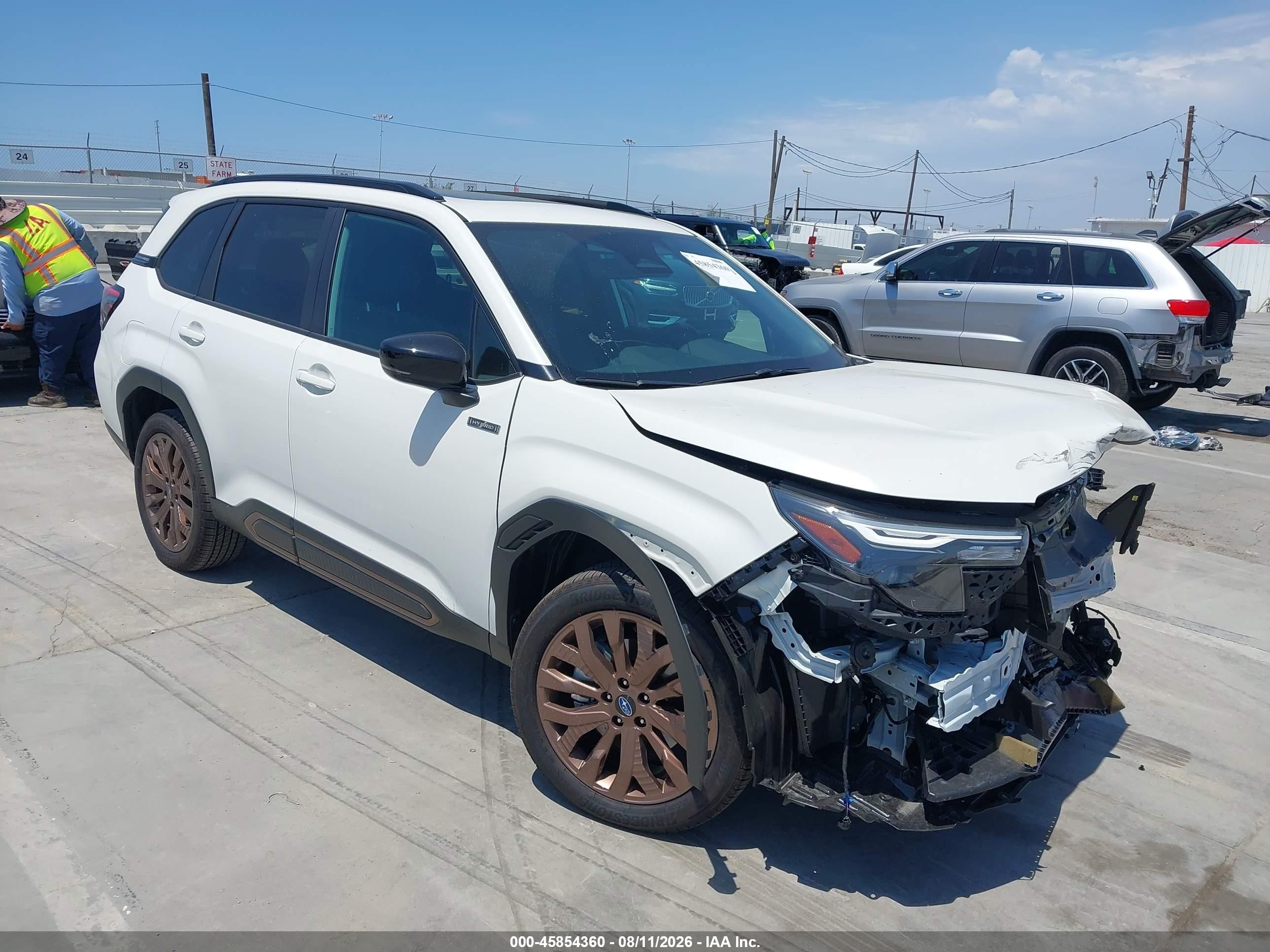 2026 Subaru Forester VIN 4S4SLSJ76T3065280 IAAI salvage auction — Front End, Salvage (California), sold $9,800 on 2026-09-13 (photo 1)
