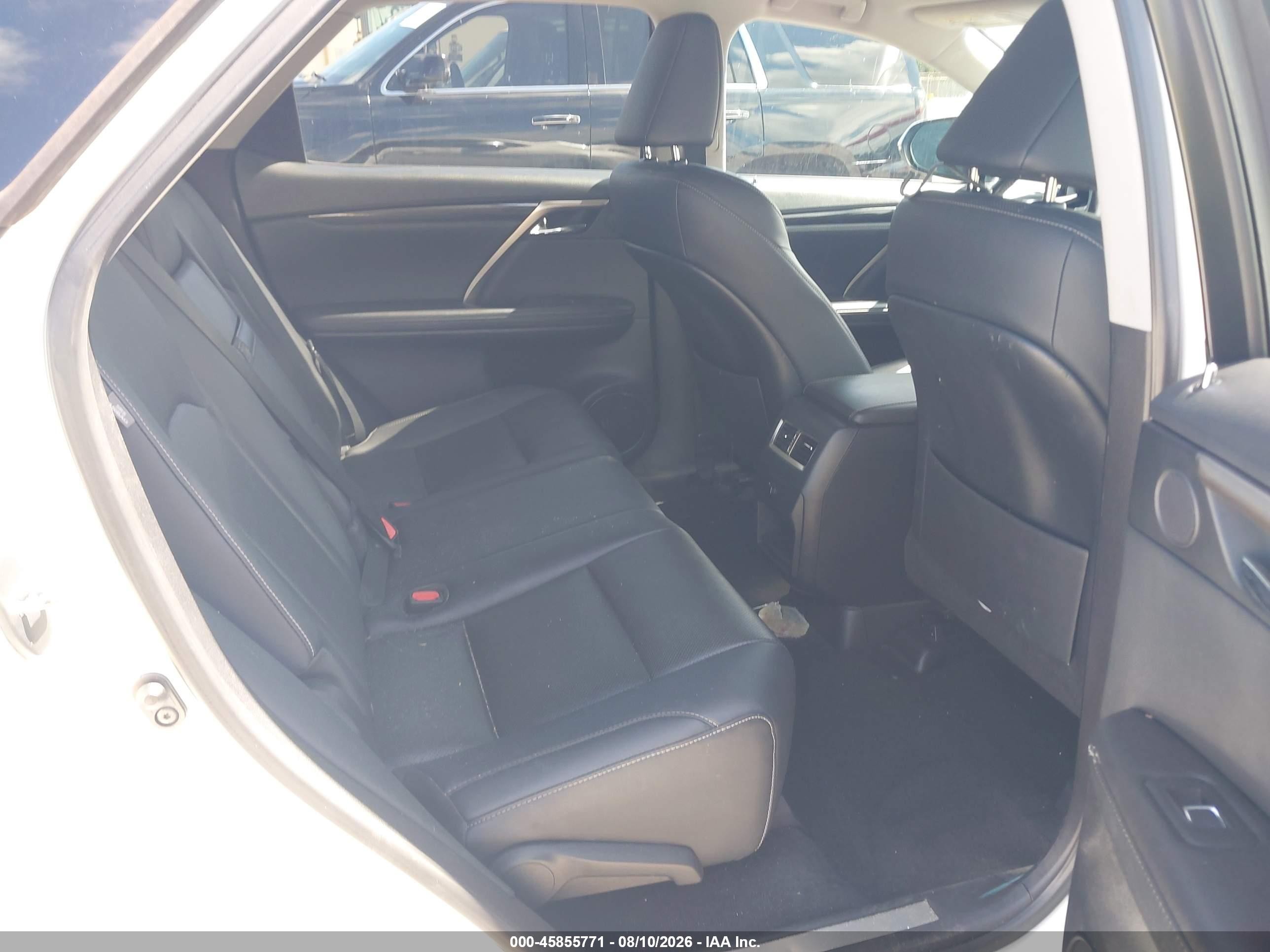 2019 Lexus Rx VIN 2T2ZZMCA4KC140386 IAAI salvage auction — Rear End, Clear (Florida), sold $20,750 on 2026-08-24 (photo 8)