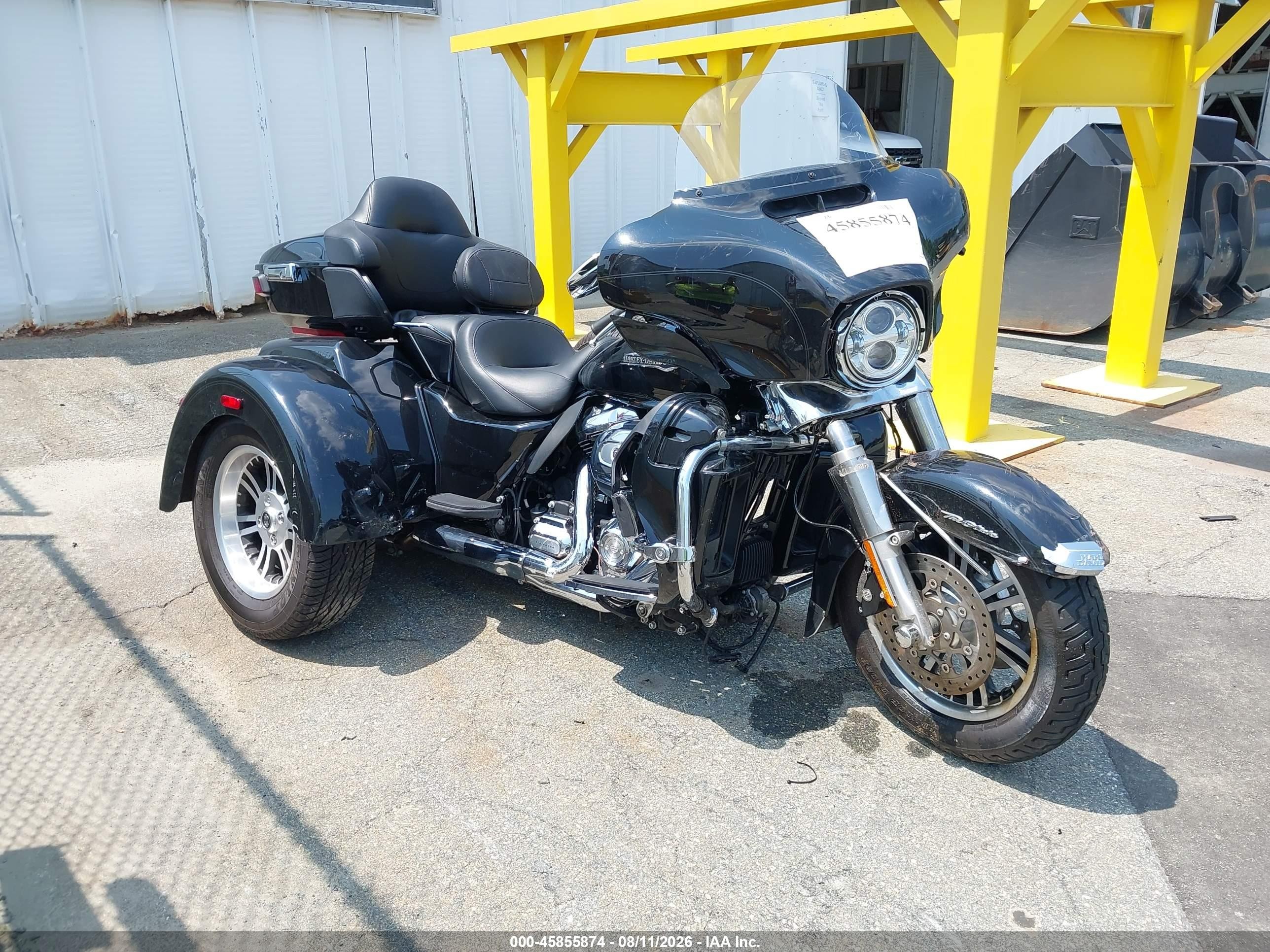 2020 Harley-Davidson FLHTCUTG VIN 1HD1MAF14LB851210 — IAAI salvage auction photo