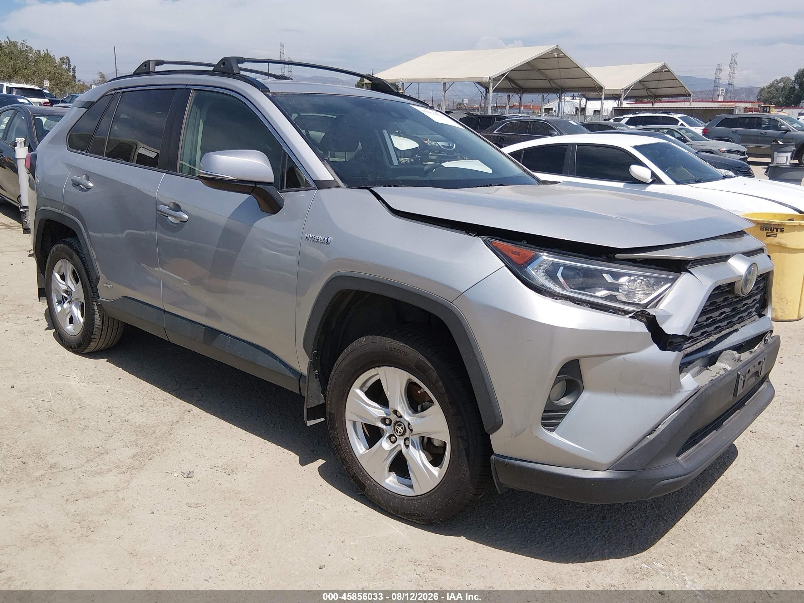 2019 Toyota RAV4 Hybrid VIN 2T3RWRFV9KW040881 — IAAI salvage auction photo