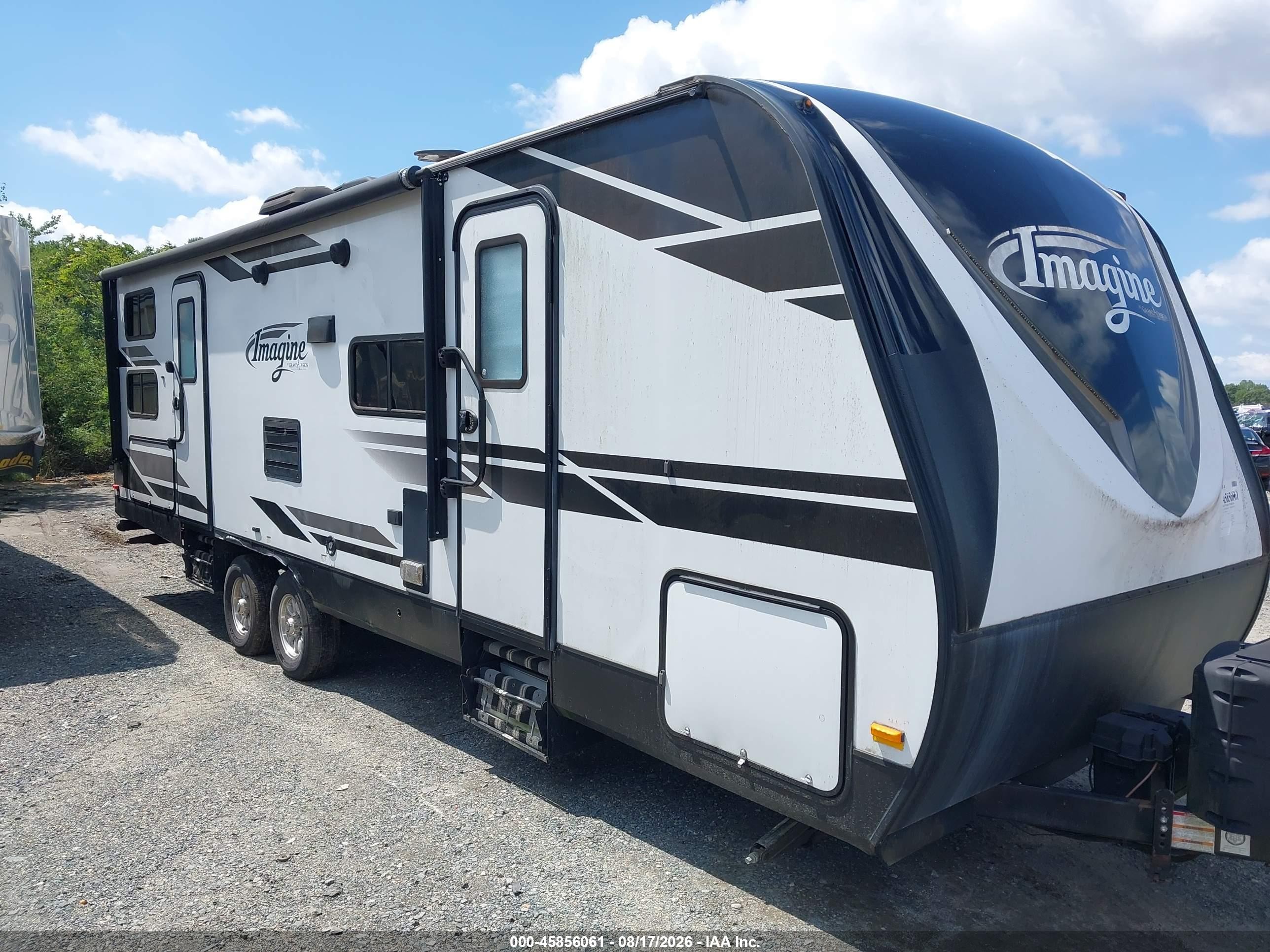 2019 Grand Design Recreational VIN 573TE3228K6614494 IAAI salvage auction — Normal Wear, Clear (Virginia), sold $5,000 on 2026-09-14 (photo 1)