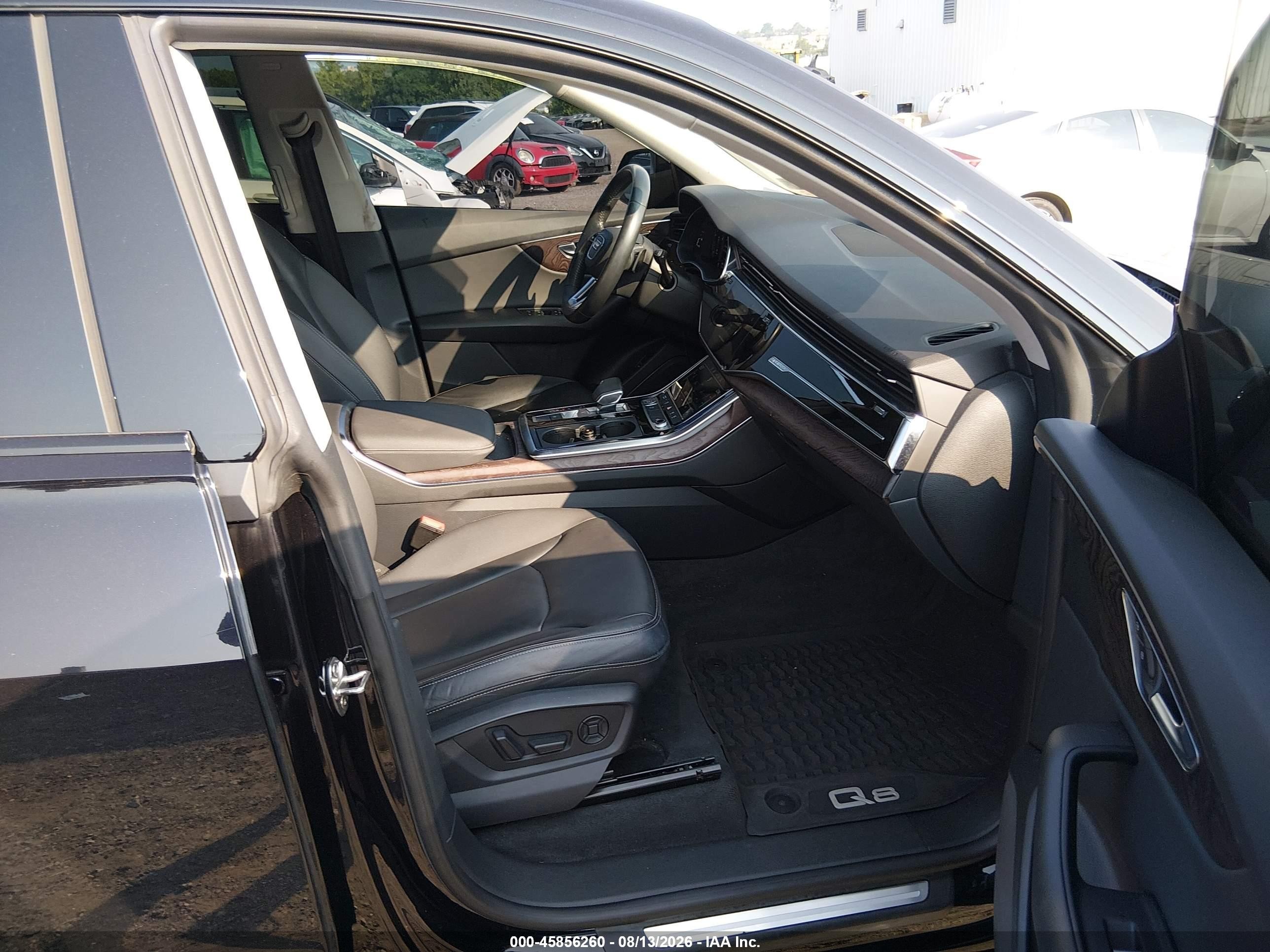 2020 Audi Q8 VIN WA1AVAF12LD025033 IAAI salvage auction — Unknown, Salvage (Pennsylvania), sold $13,900 on 2026-09-23 (photo 5)